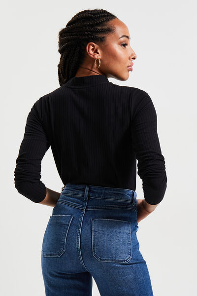 Tshirt coeur ajouré femme