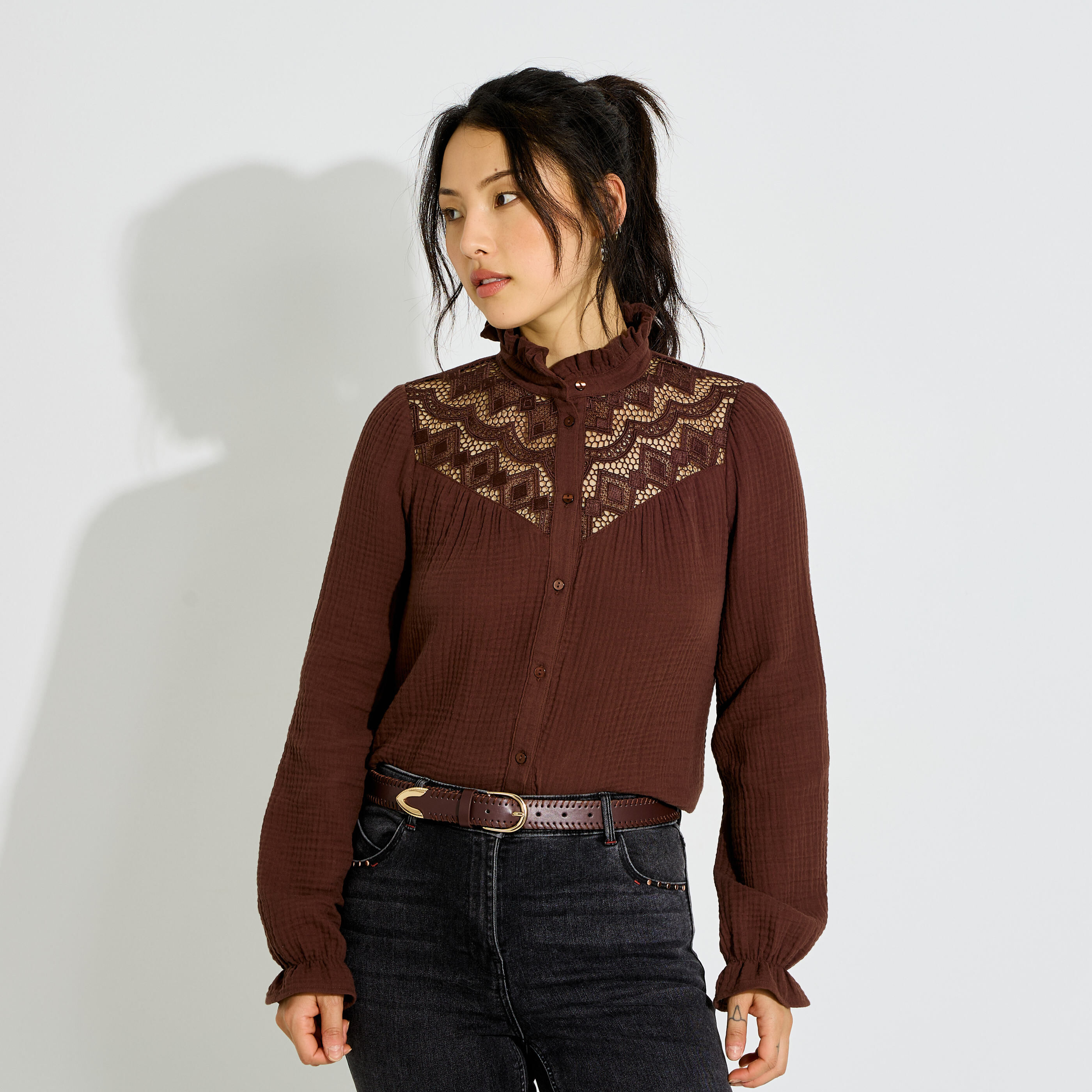 Chemise ajour&eacute;e en gaze de coton femme