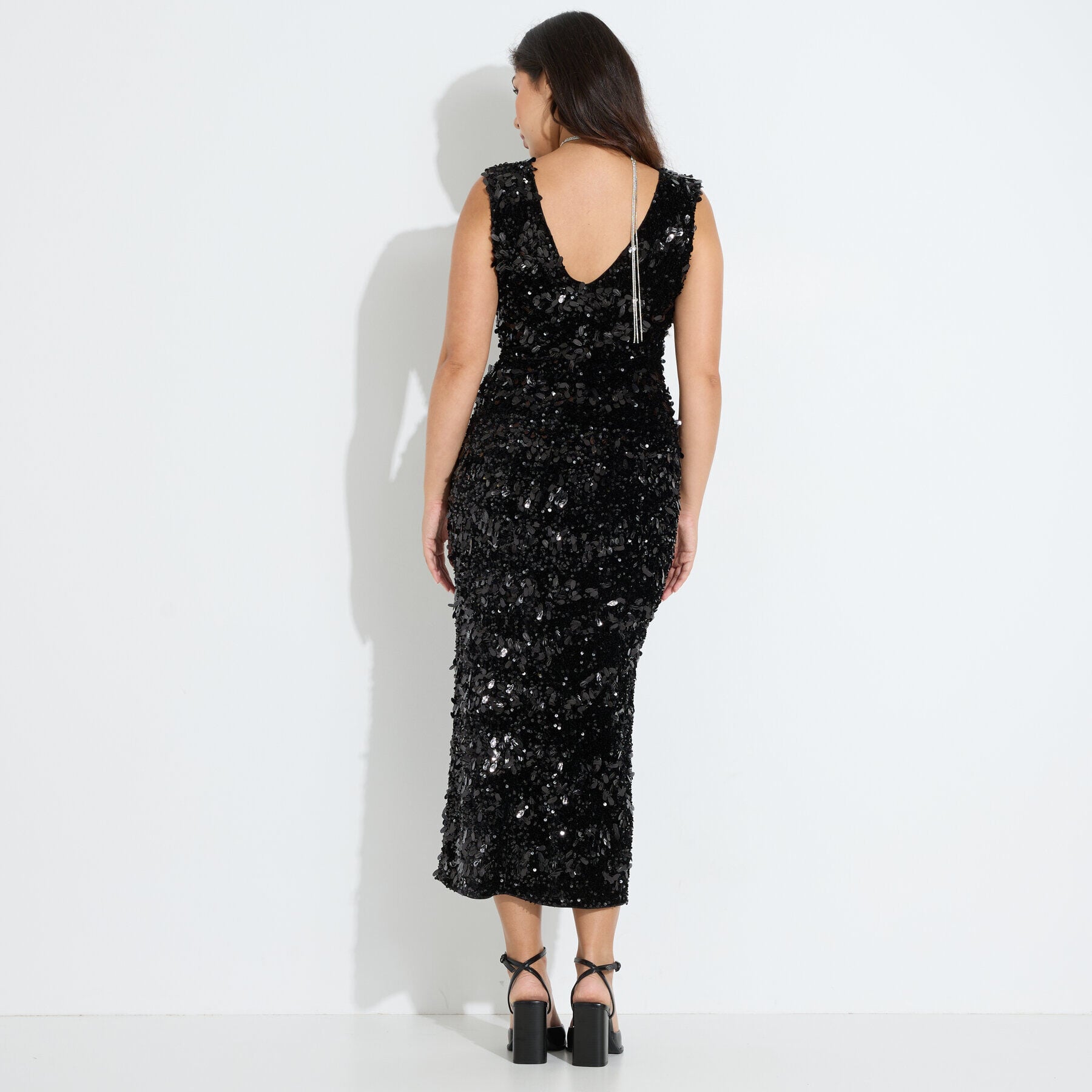 Robe longue &agrave; sequins femme