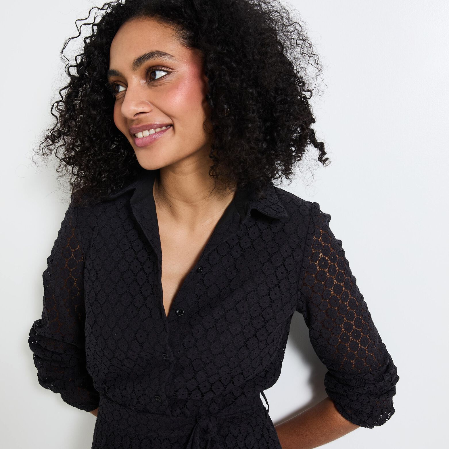 Robe détails ajourés femme