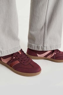 Baskets unies à lacets femme