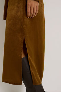 Robe longue satinée