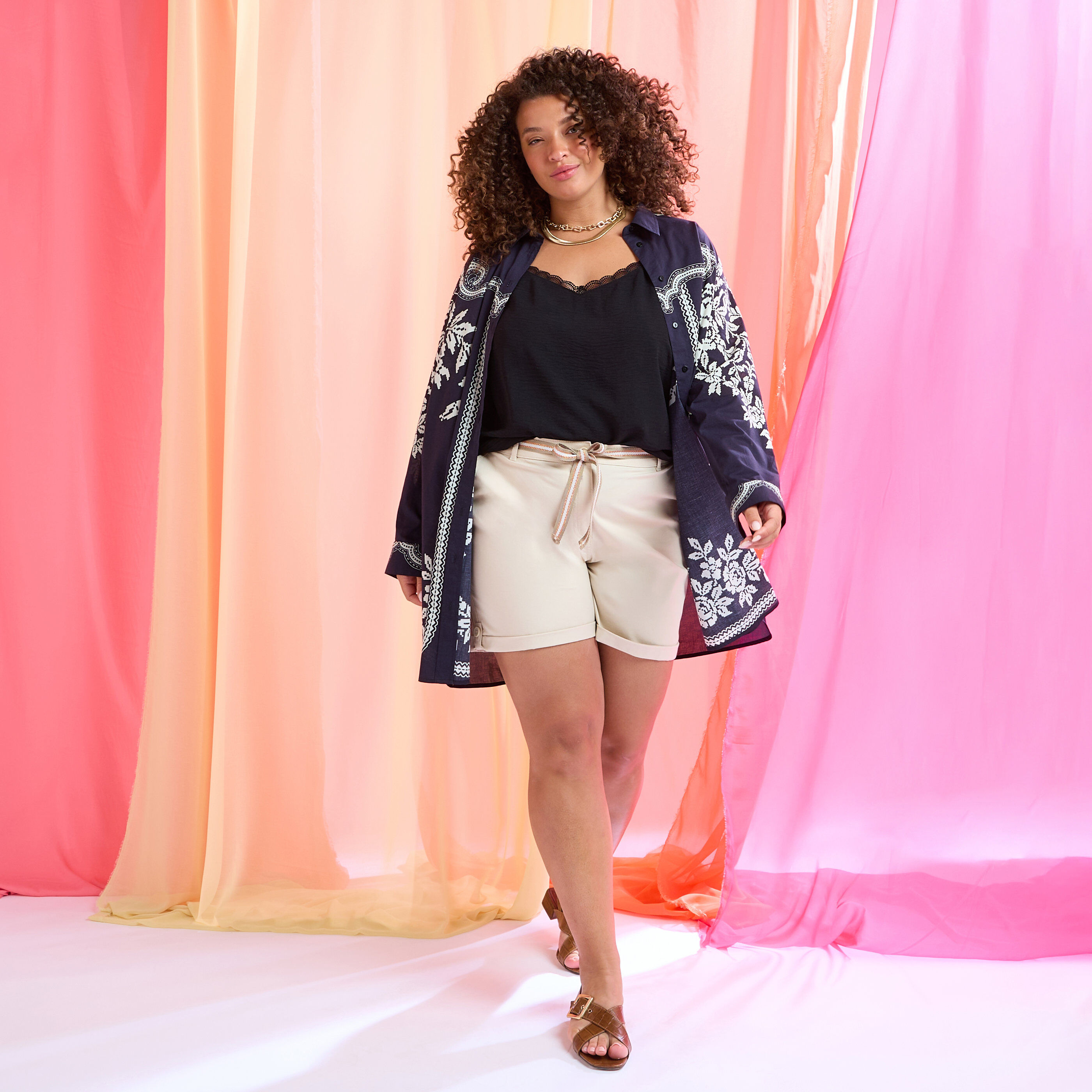 Chemise longue imprim&eacute;e femme