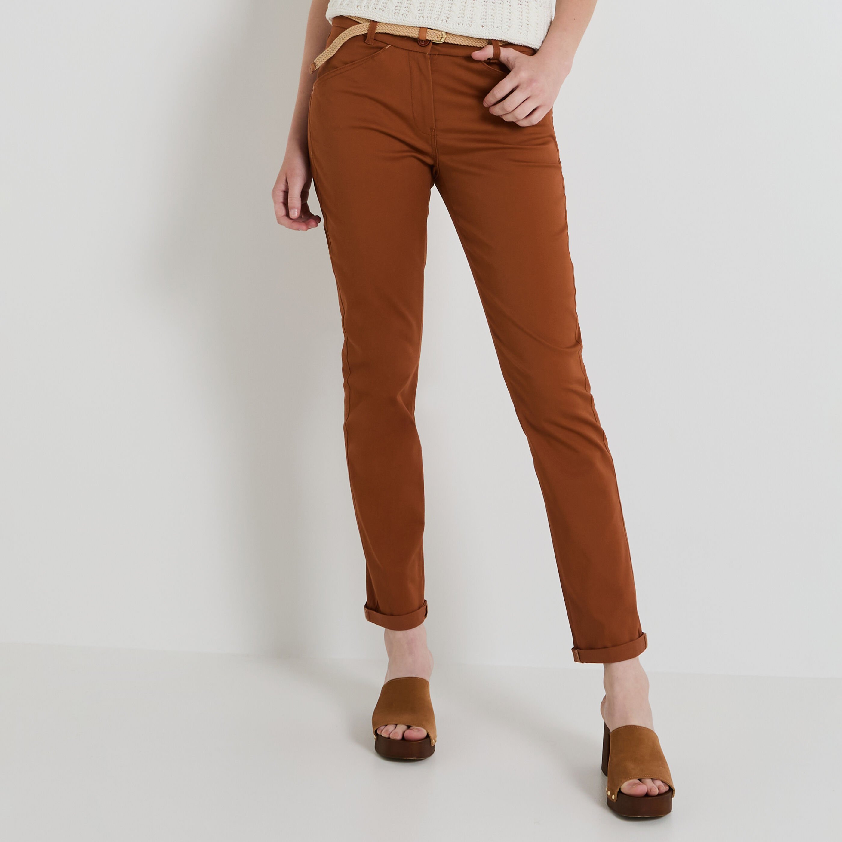 Pantalon chino femme slim top