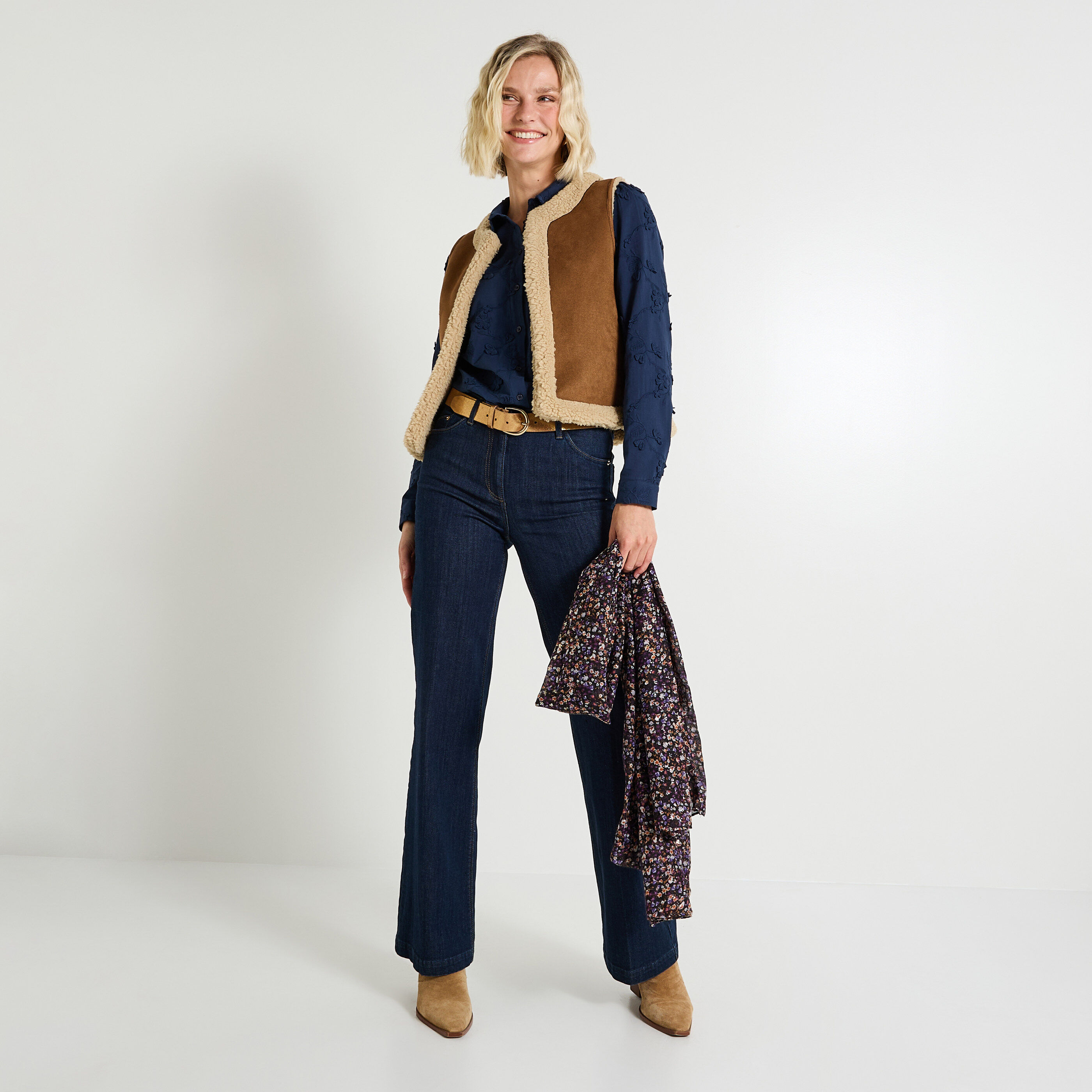 Veste sans manches r&eacute;versible femme