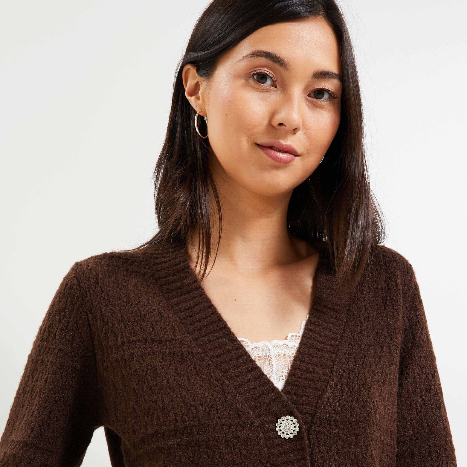Gilet col V ajouré femme