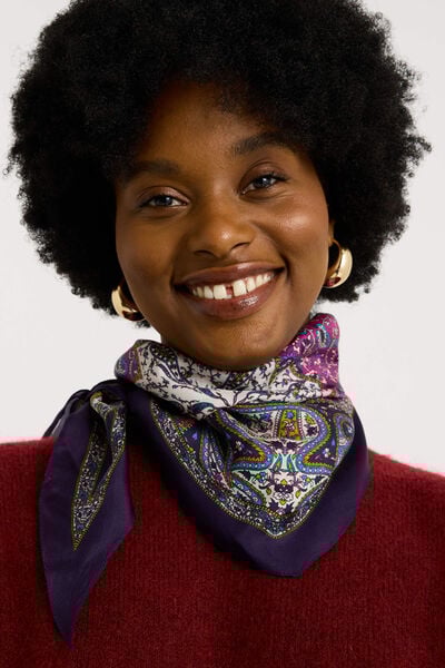 Foulard en soie motif paisley femme