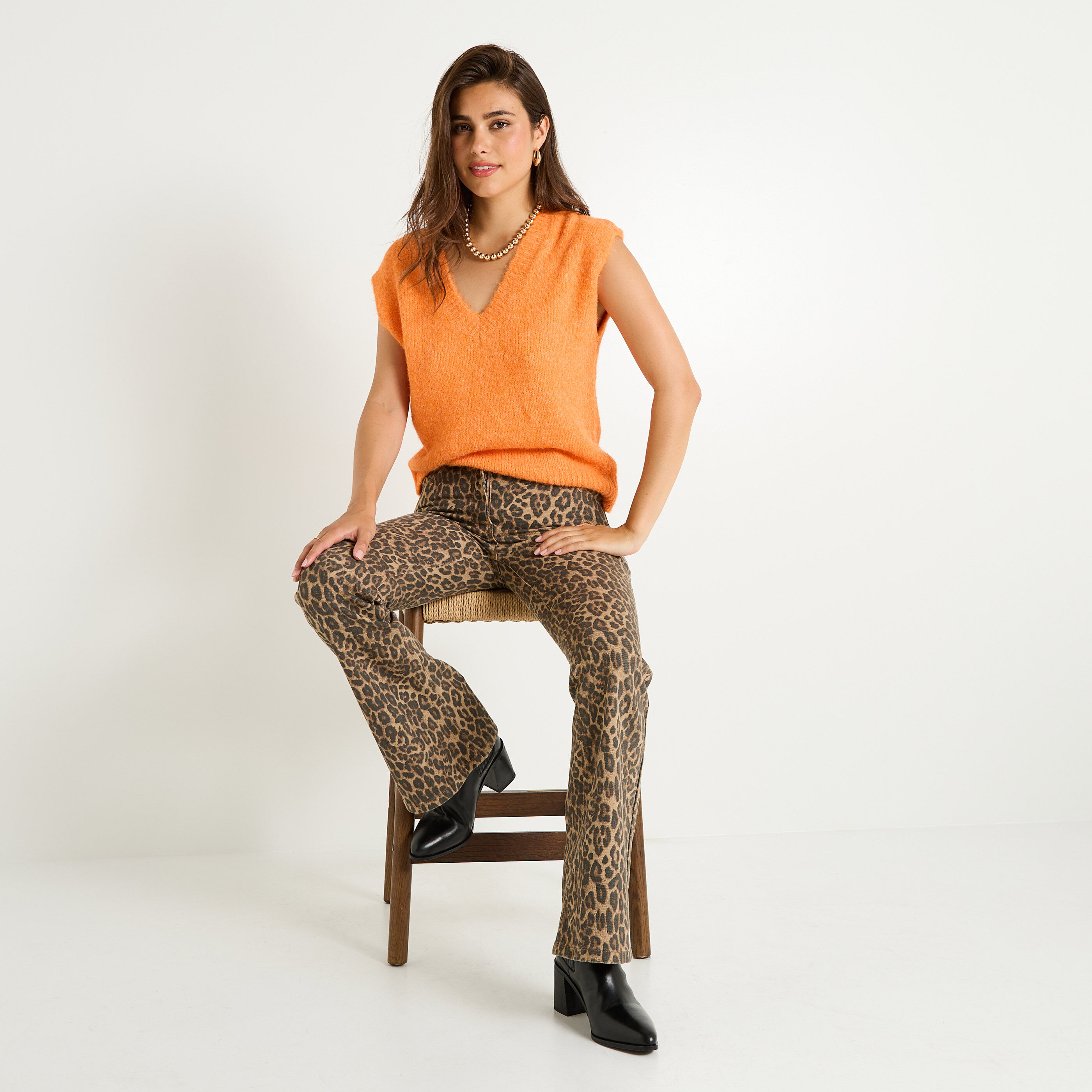 Pull sans manches col V femme