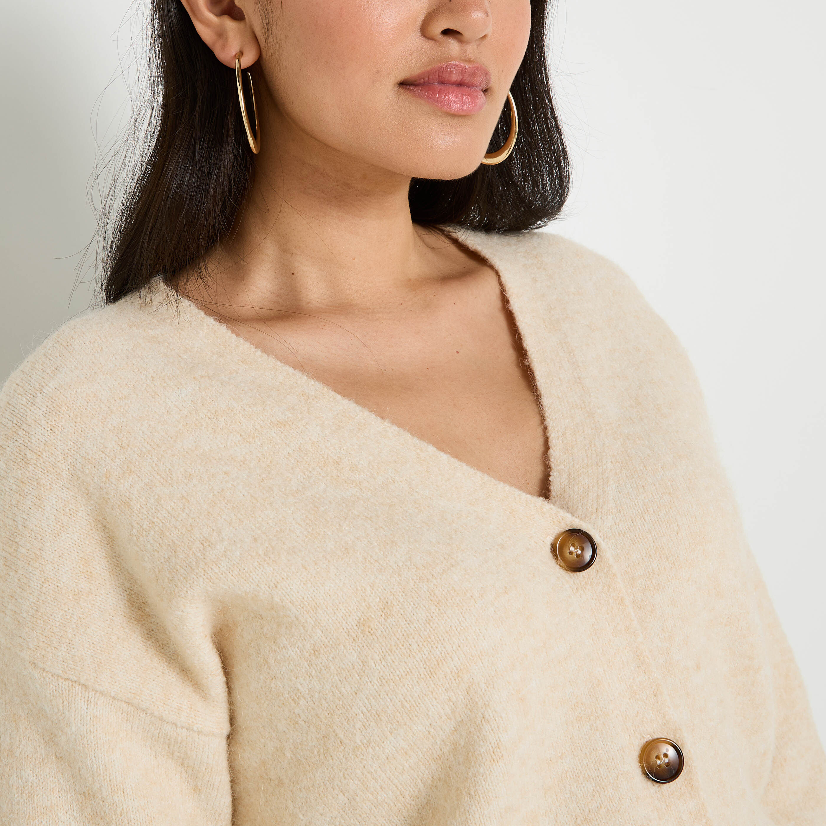 Gilet boutonn&eacute; col V femme