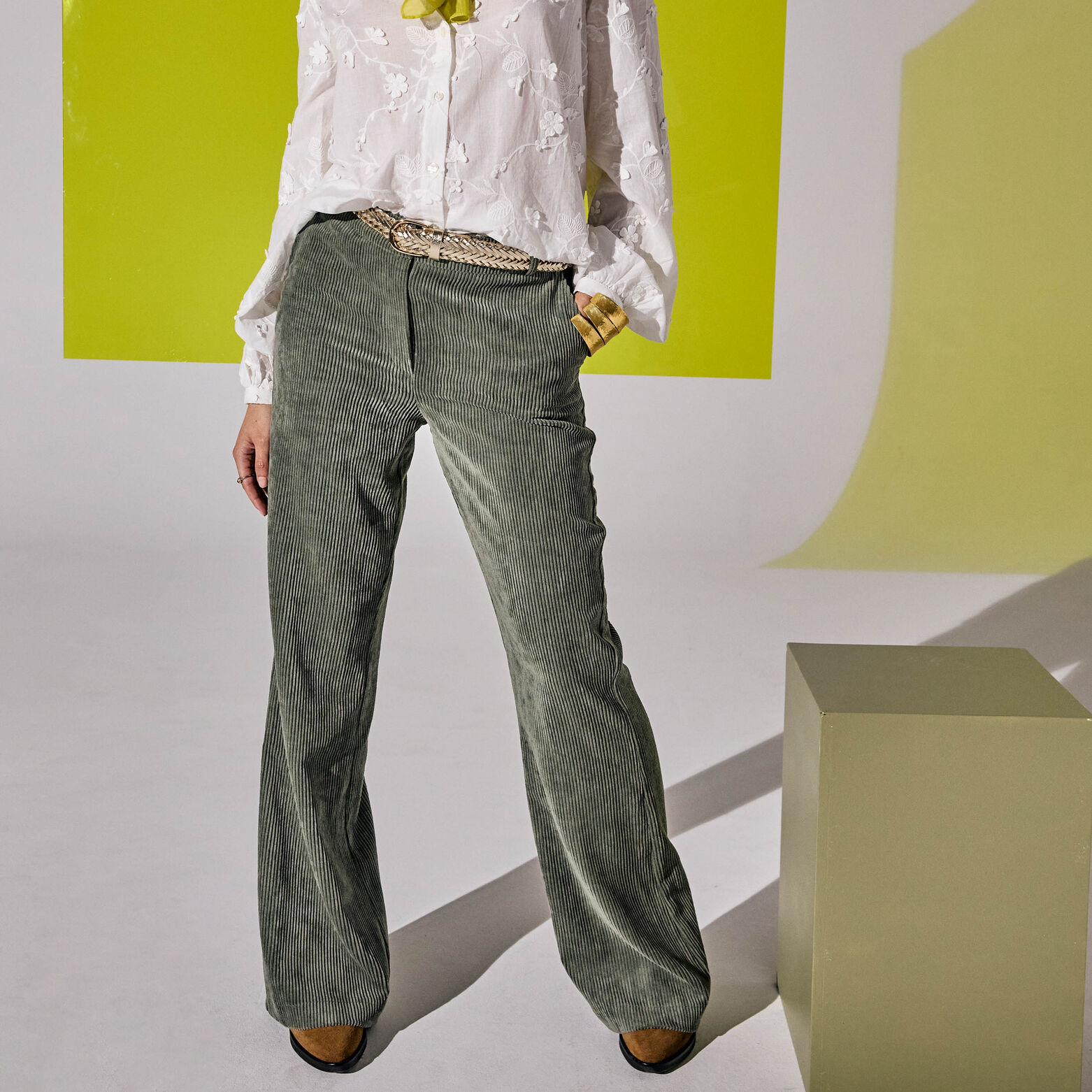 Pantalon velours flare femme