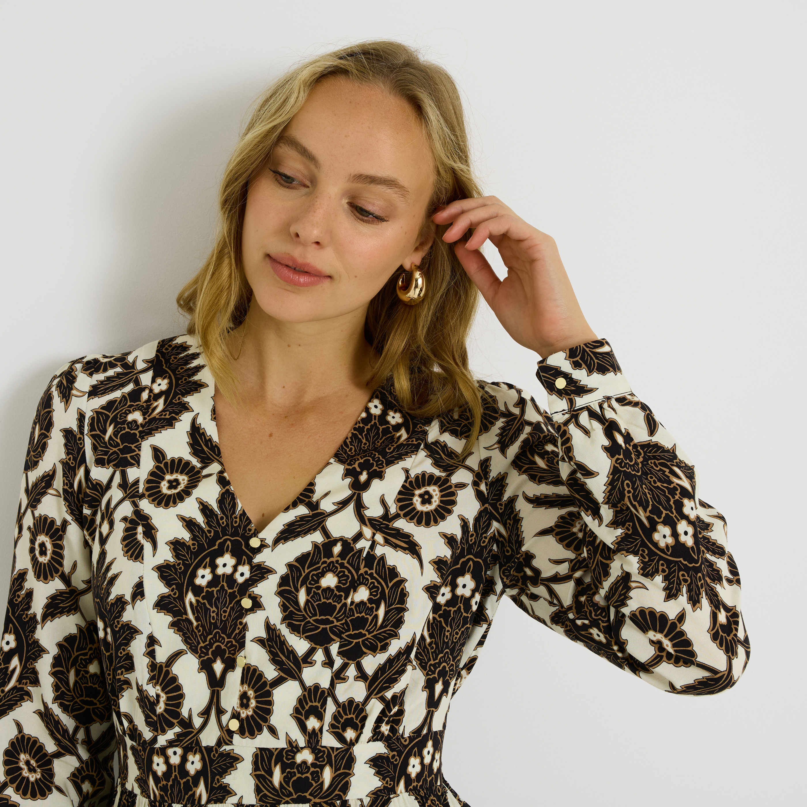 Robe longueur genou imprim&eacute;e