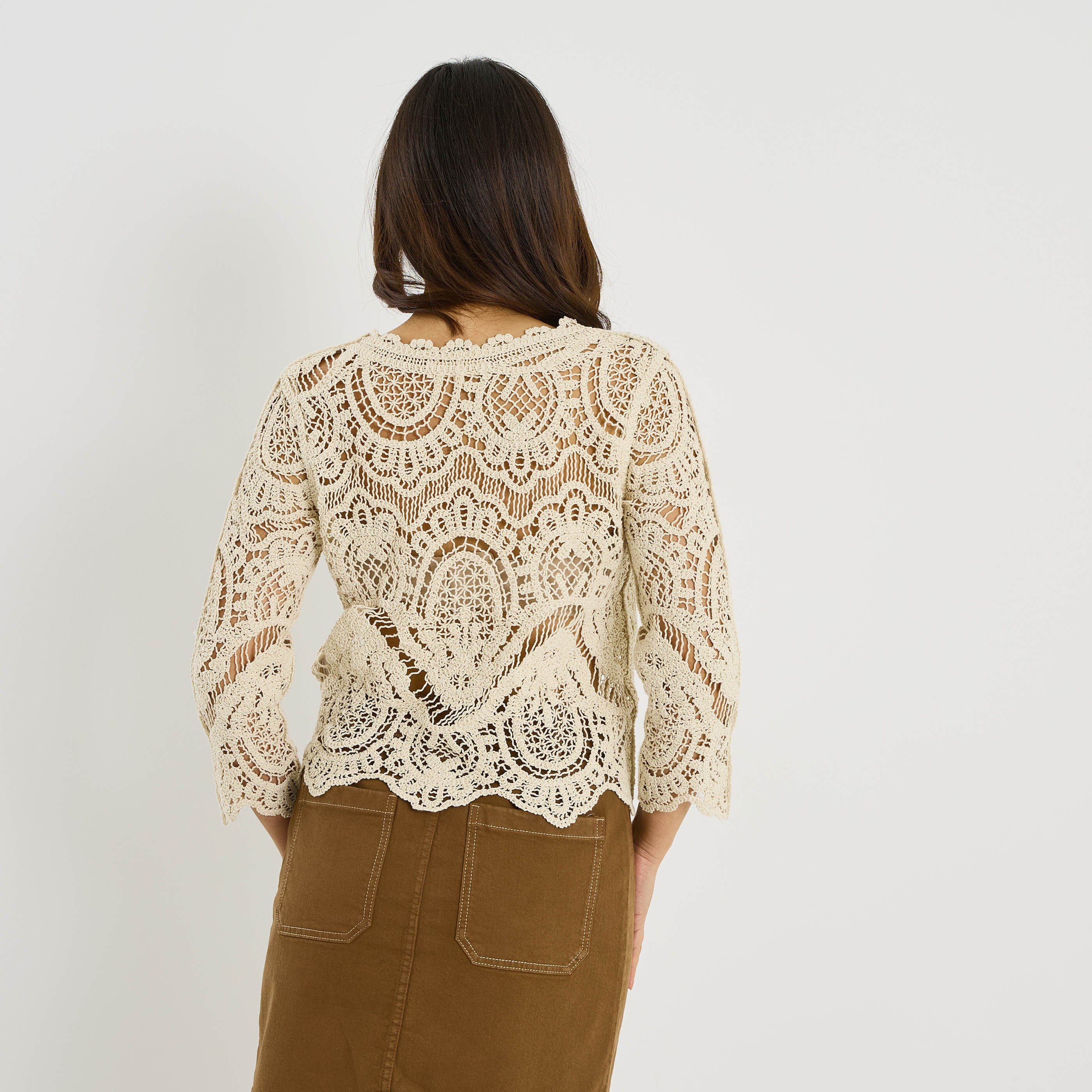 Pull col rond crochet femme