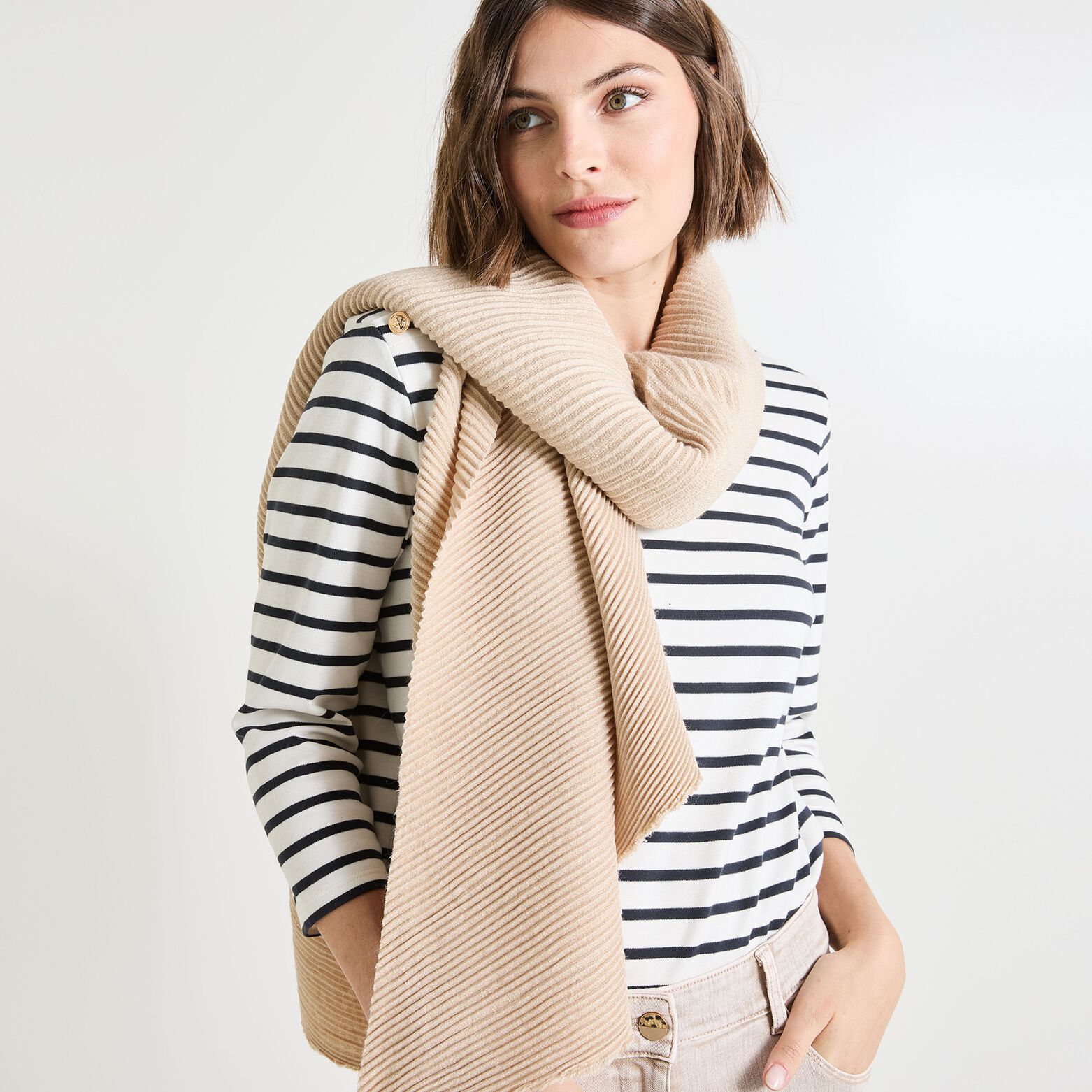 Echarpe unie plissée femme