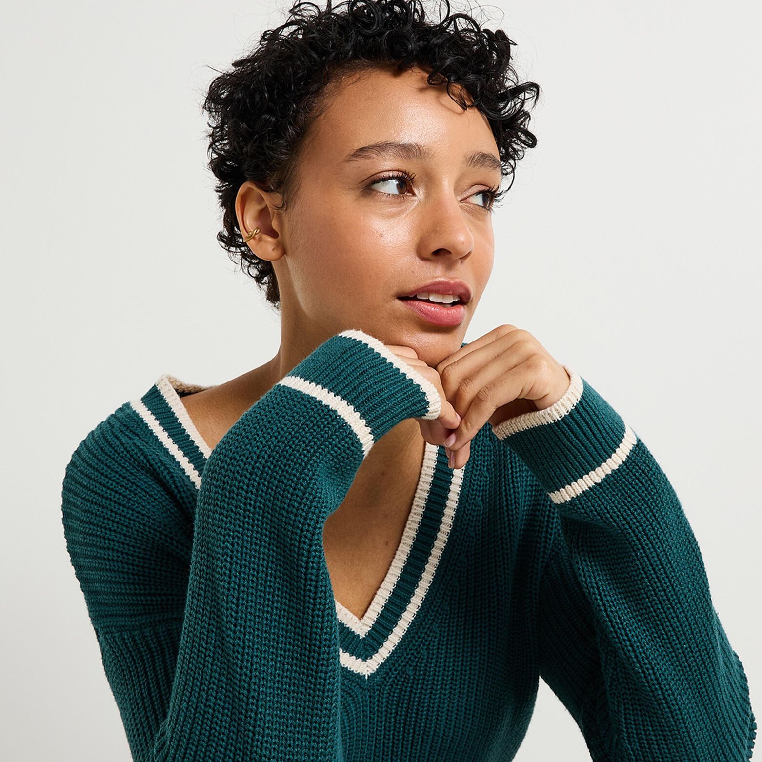 Pull col V femme