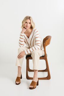 Pull col V à rayures femme