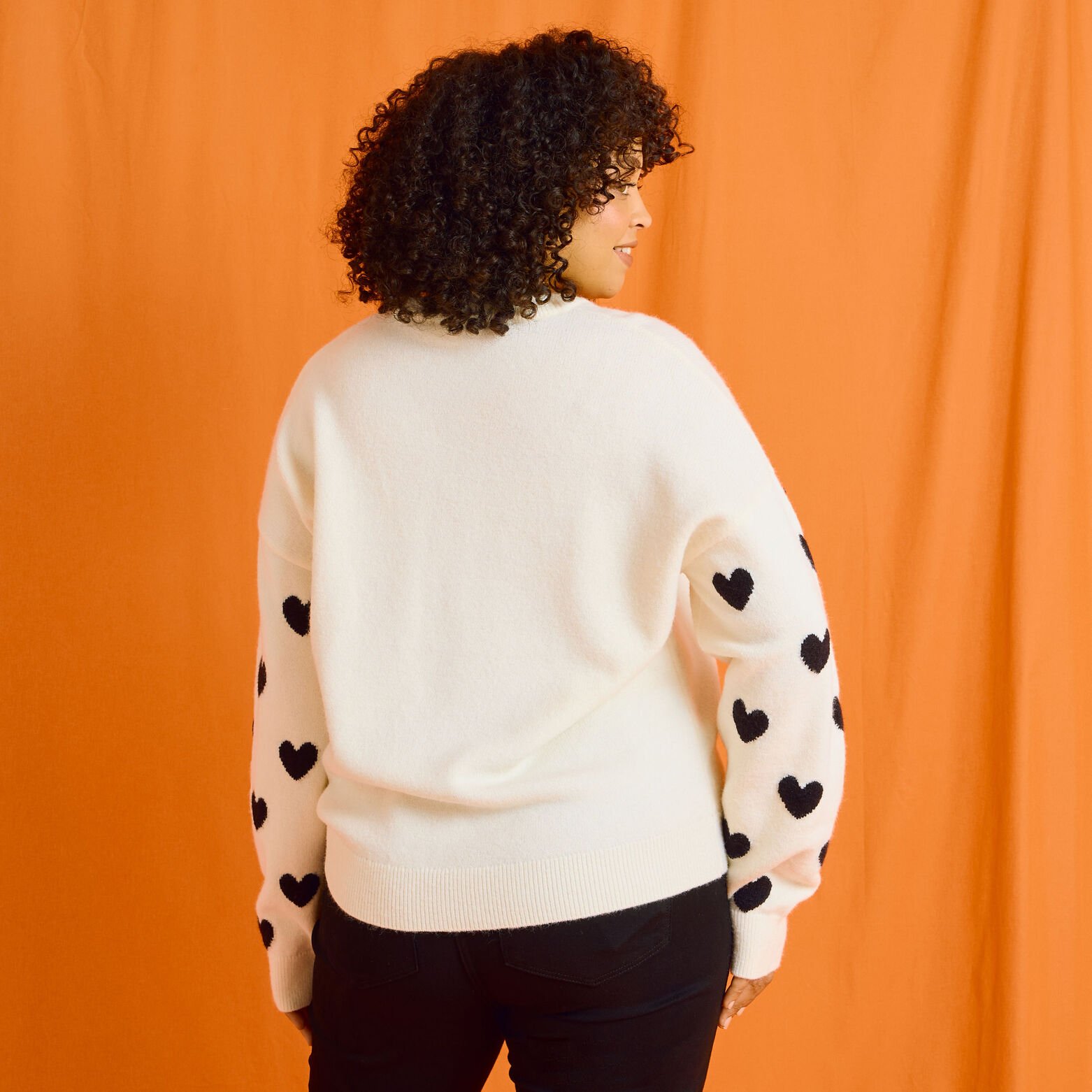 Pull col rond imprimé cœurs femme