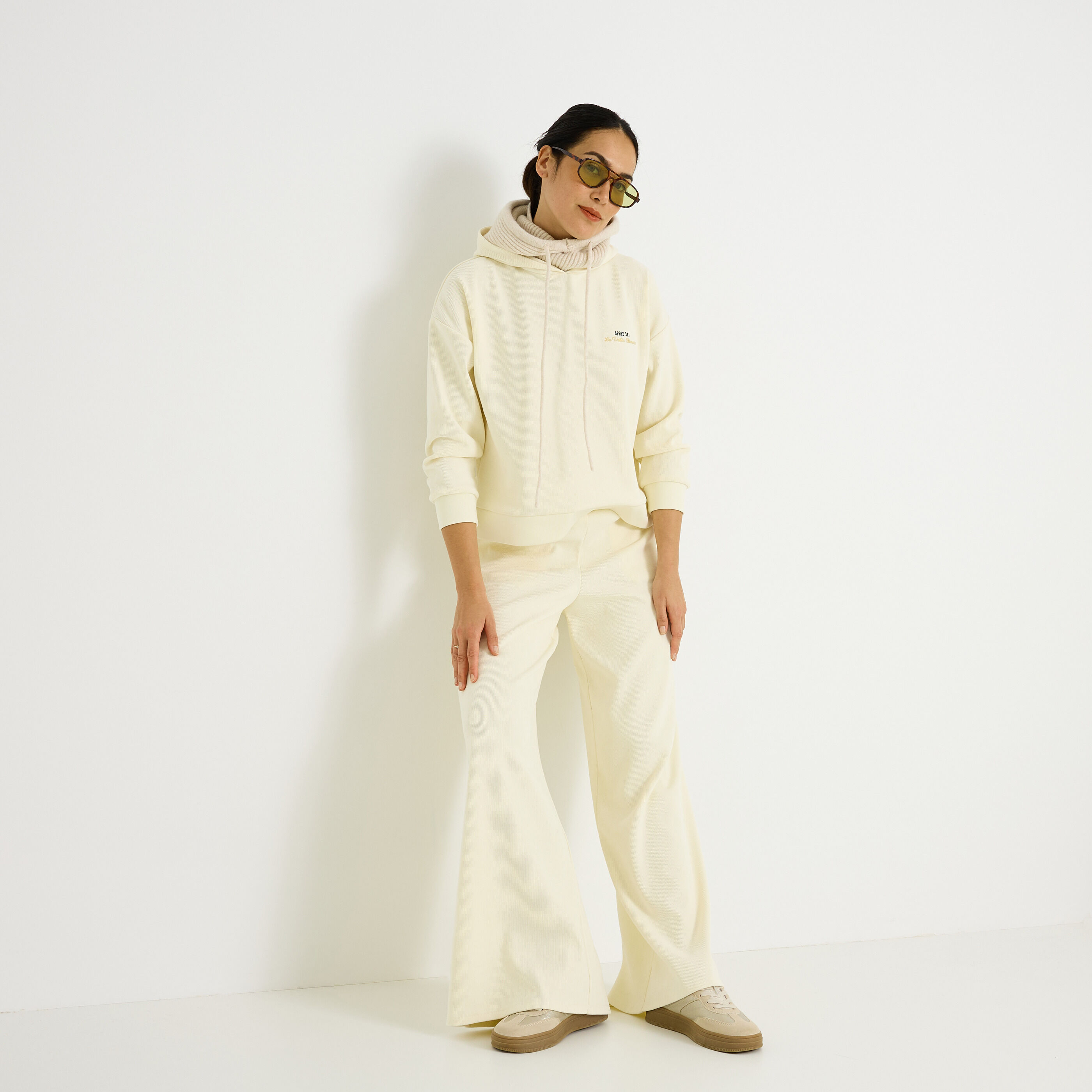 Sweat &agrave; capuche femme