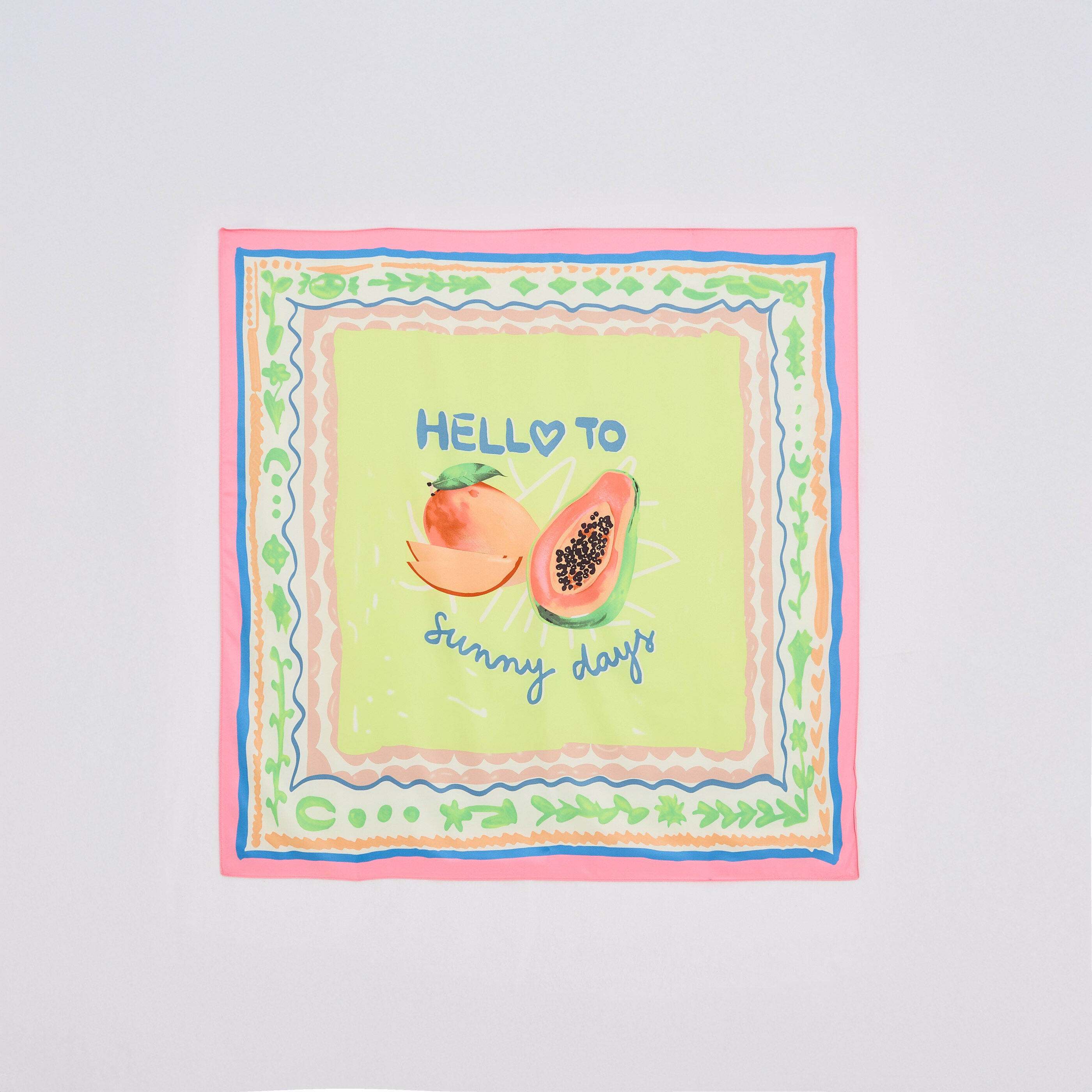 Foulard carr&eacute; imprim&eacute; femme