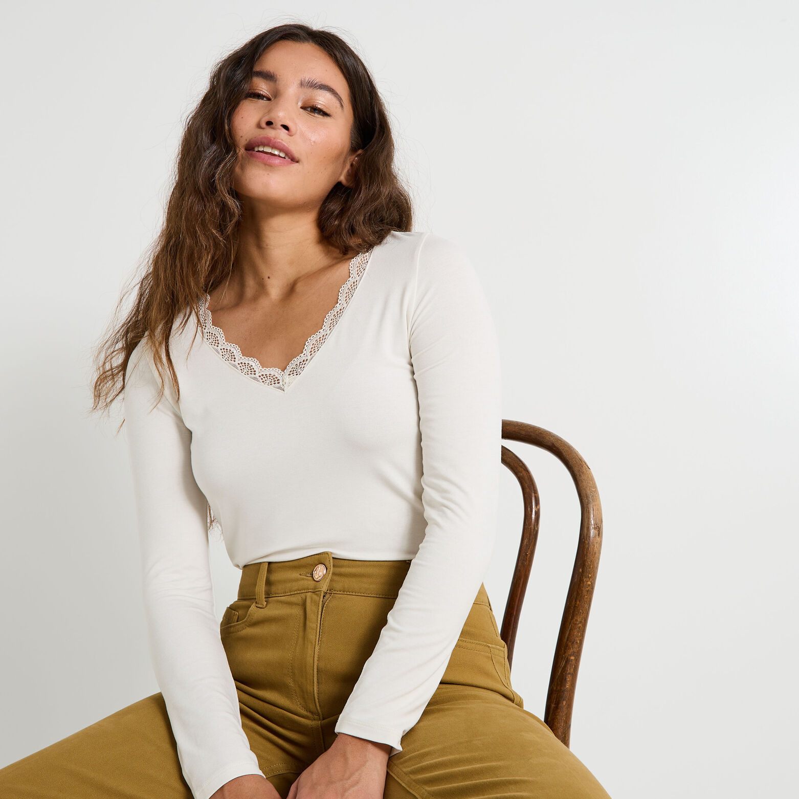 T-shirt col V femme