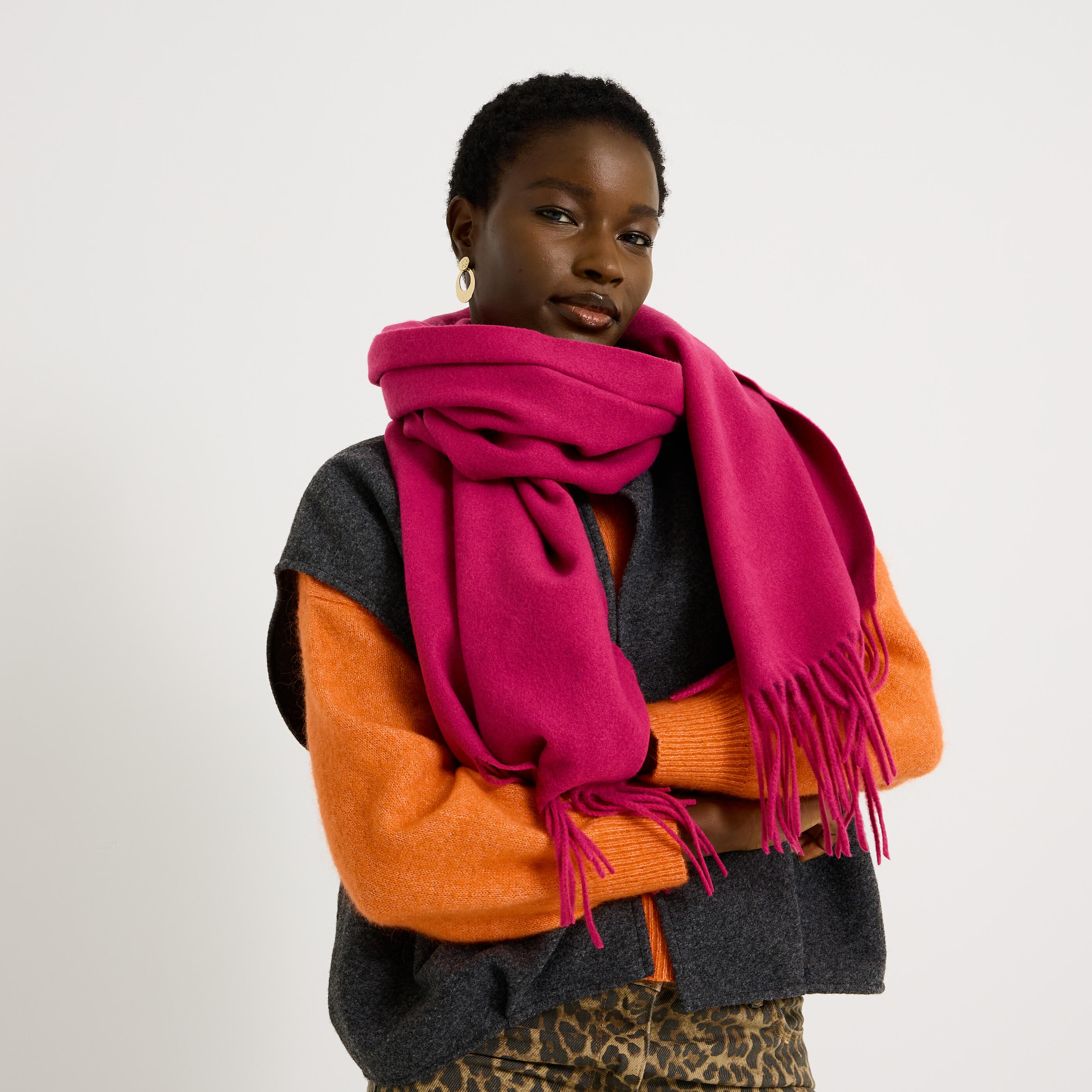 &Eacute;charpe unie &agrave; franges femme