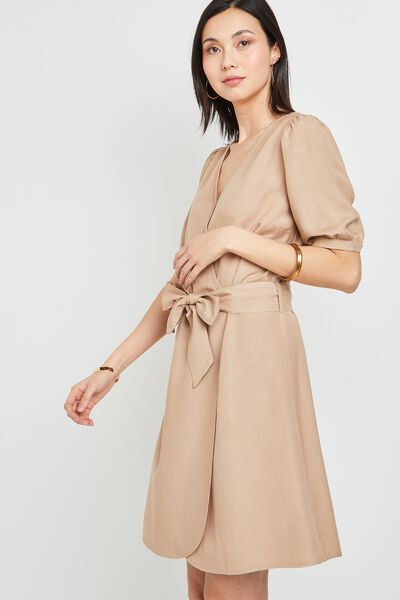 Robe cache coeur femme