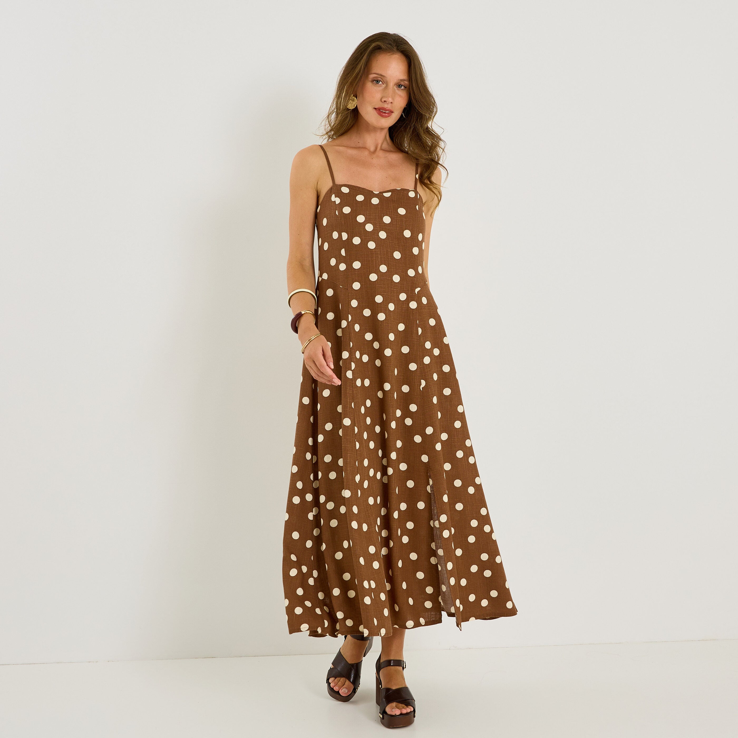 Robe longue fines bretelles motif pois 