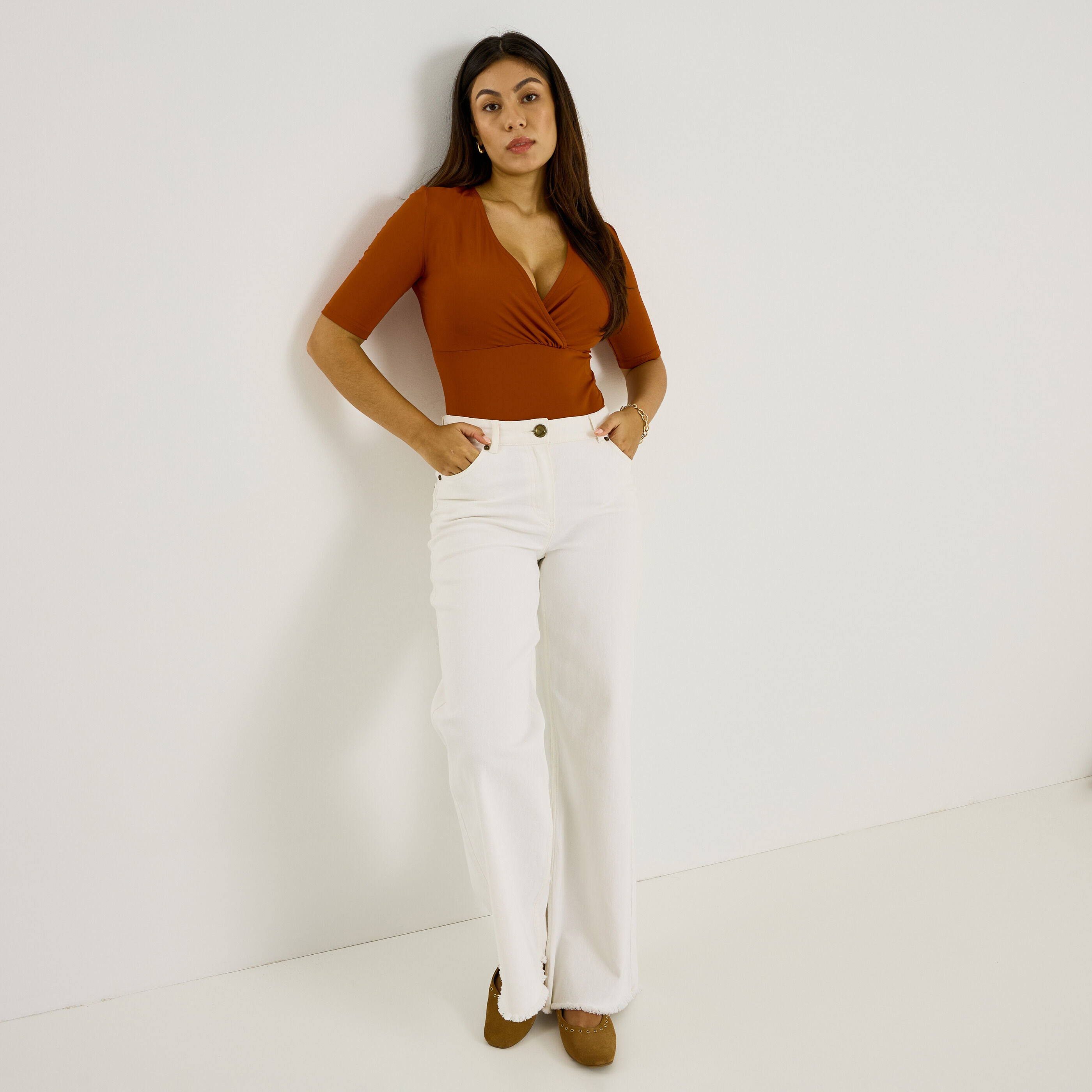 Body manches coudes col V femme