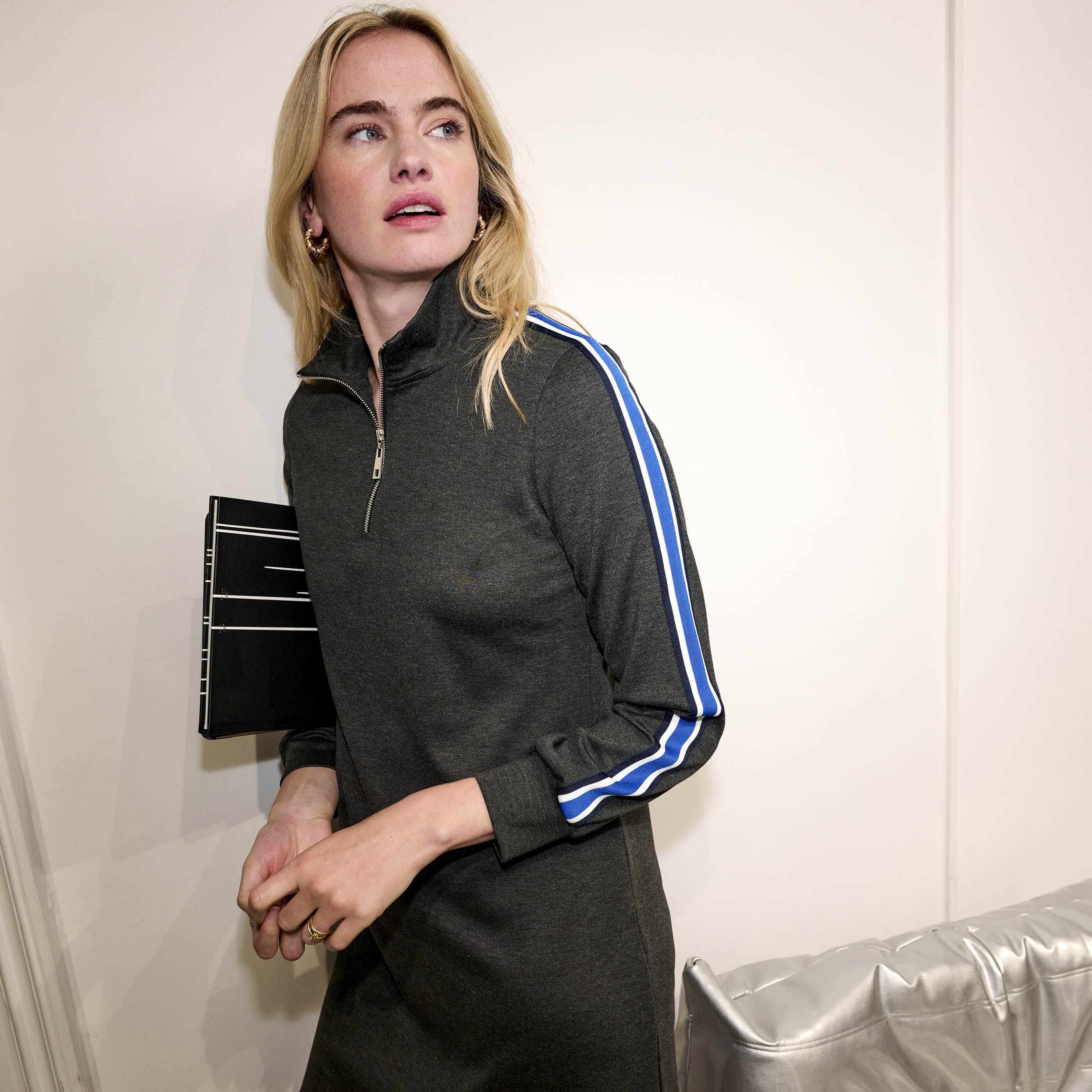 Robe courte en maille 