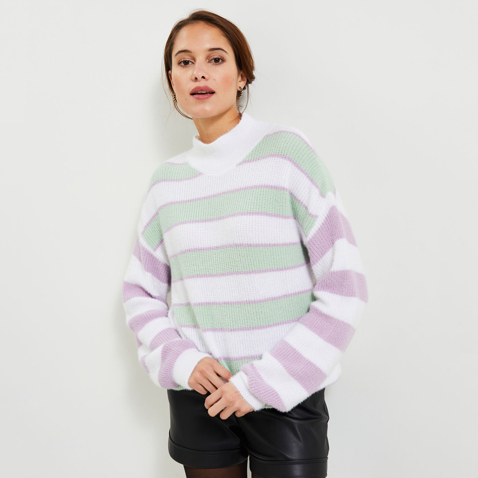 Pull col montant femme