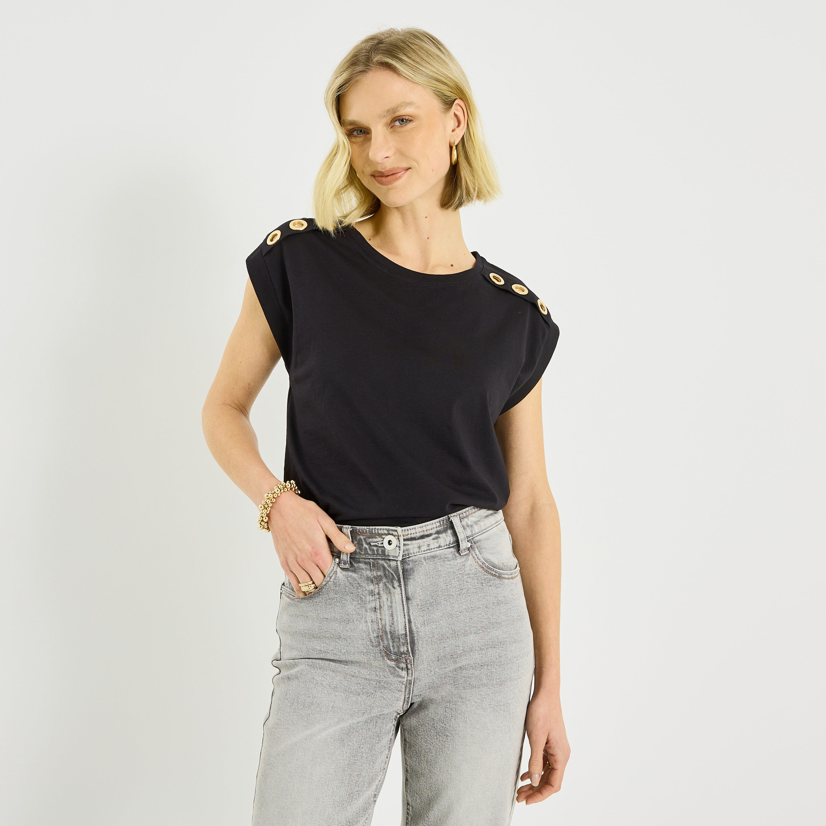 T-shirt col rond avec &oelig;illets femme