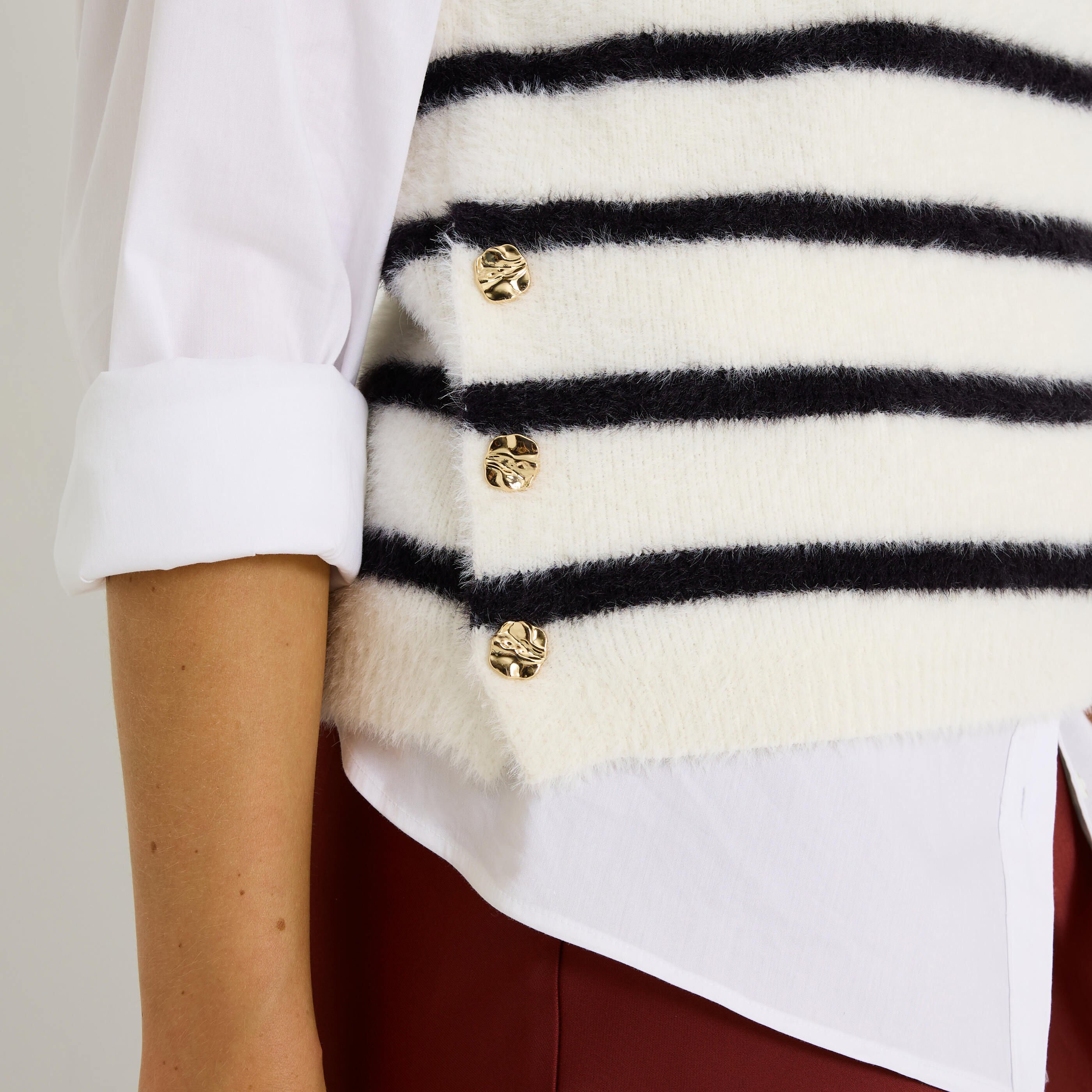 Pull sans manches ray&eacute; femme