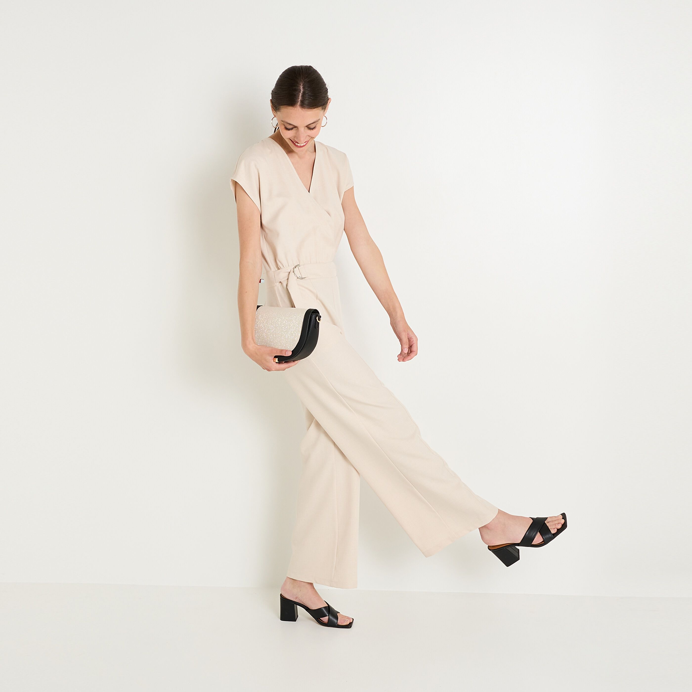 Combinaison habill&eacute;e femme