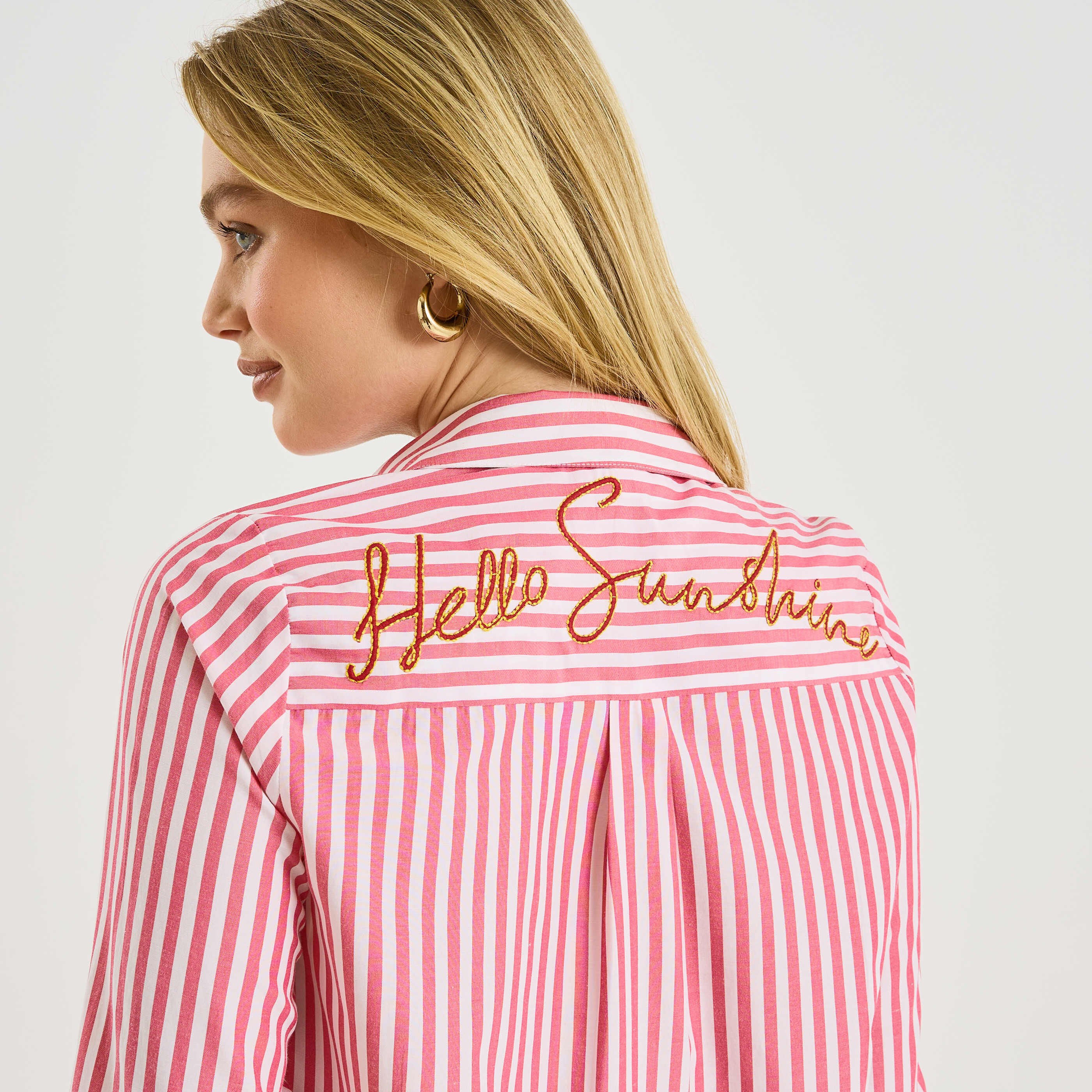 Chemise brod&eacute;e rayures verticales femme