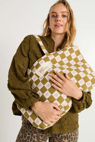 Tote bag à carreaux avec cœurs