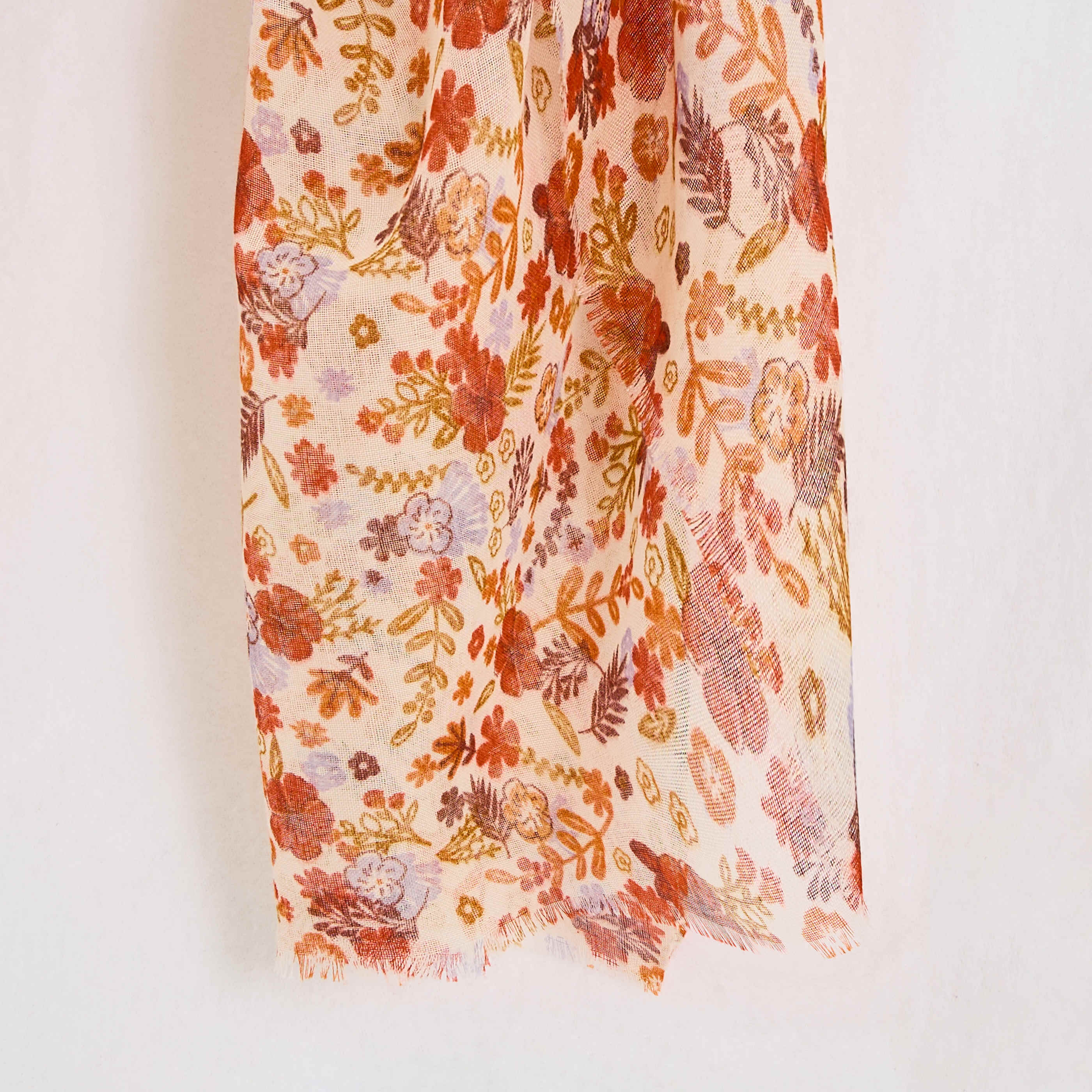 Etole longue motif floral femme