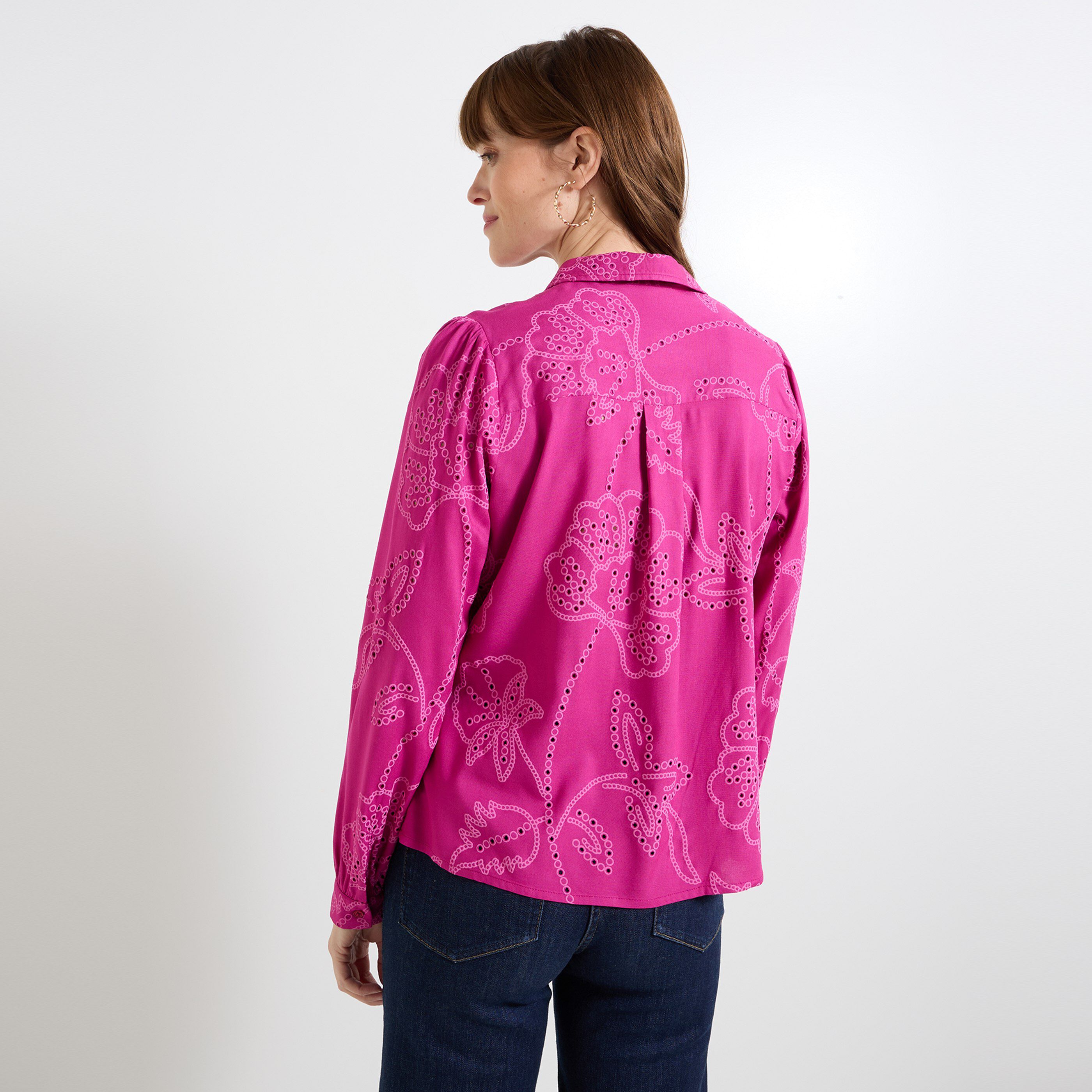 Chemise &agrave; d&eacute;tails ajour&eacute;s femme