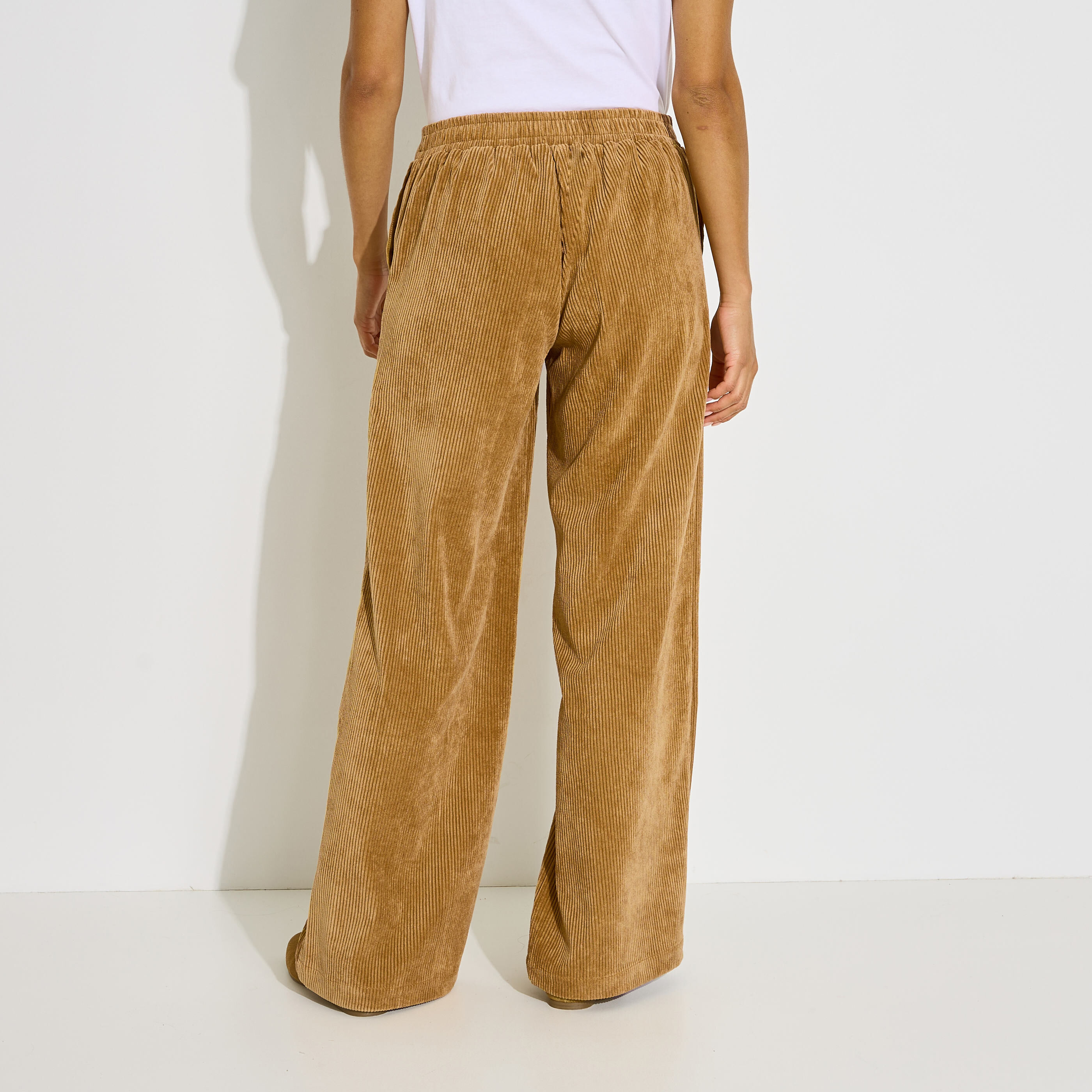 Pantalon velours taille &eacute;lastiqu&eacute;e femme