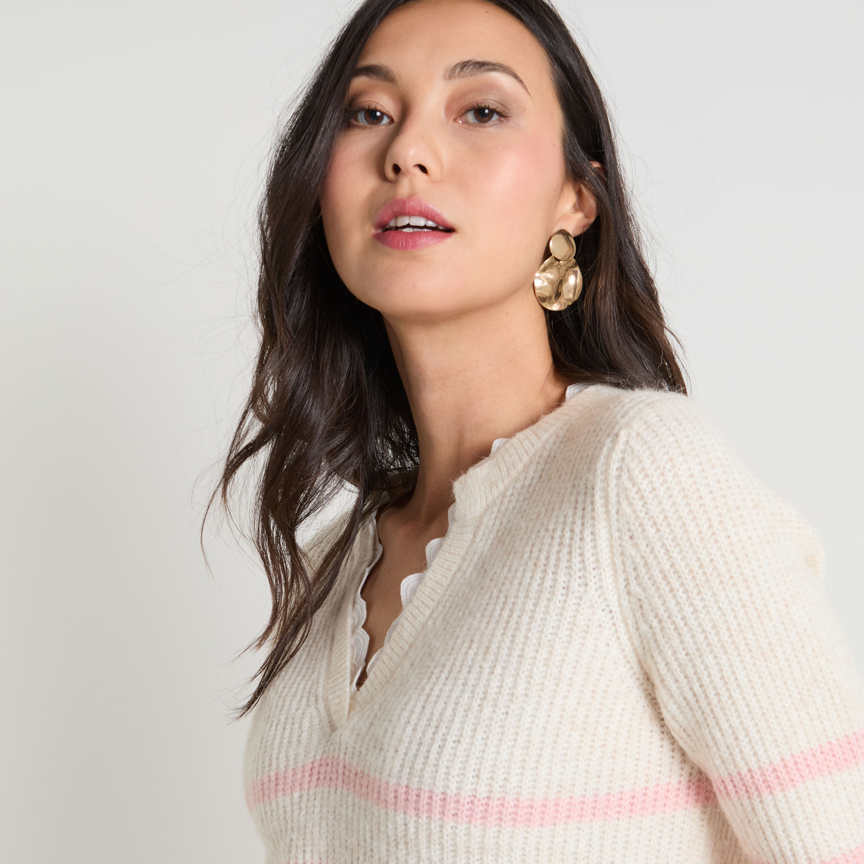 Pull ray&eacute; femme