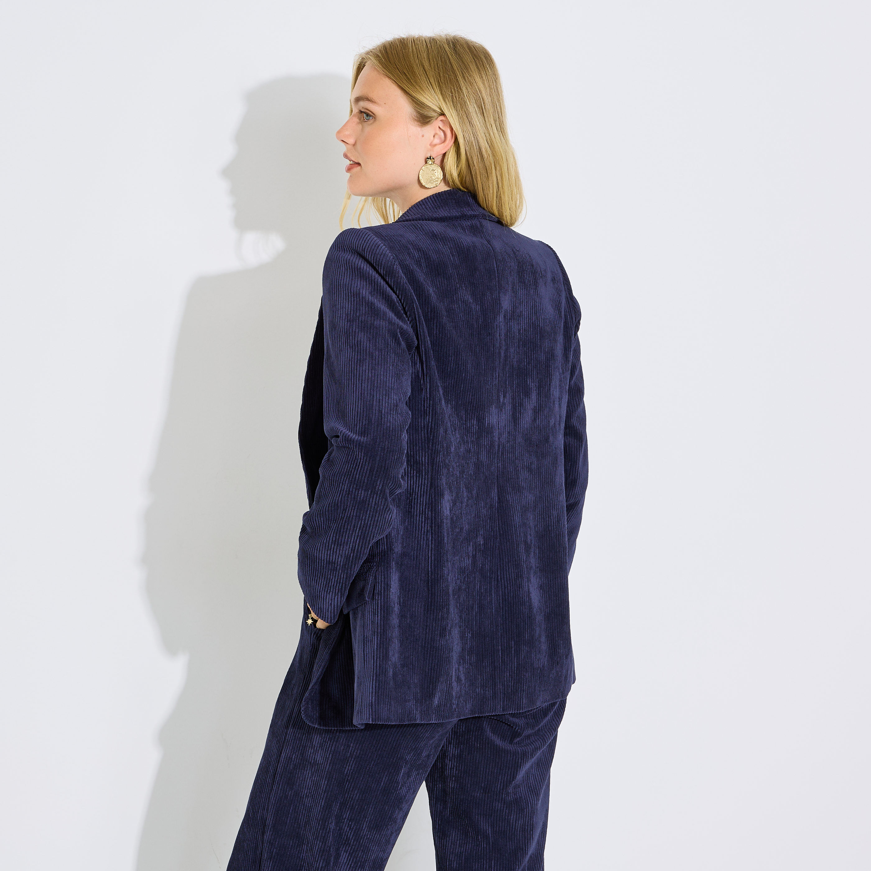 Veste blazer en velours c&ocirc;tel&eacute; femme