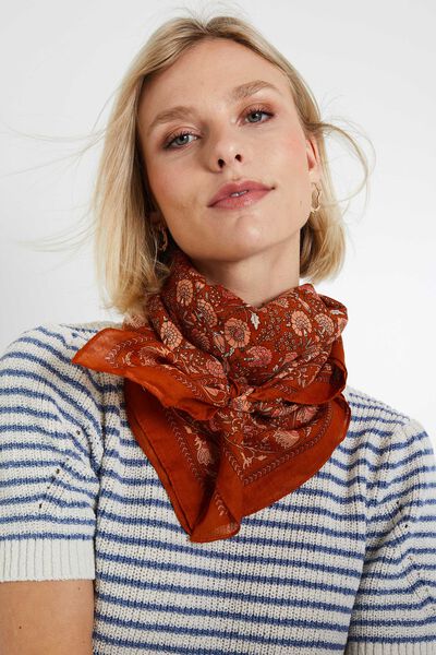 Foulard carré imprimé femme