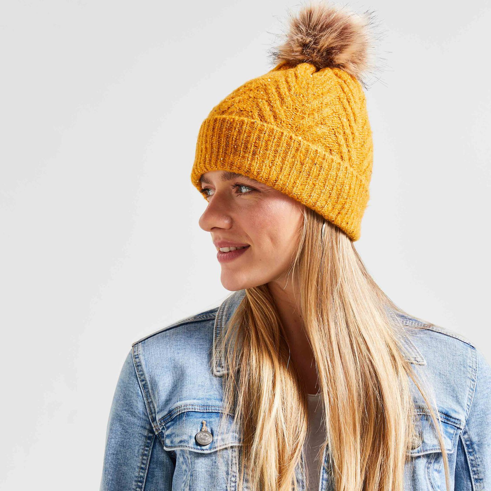 Bonnet torsade femme