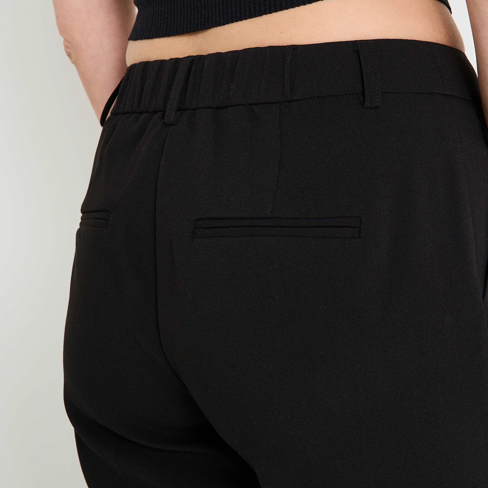 Pantalon cigarette femme