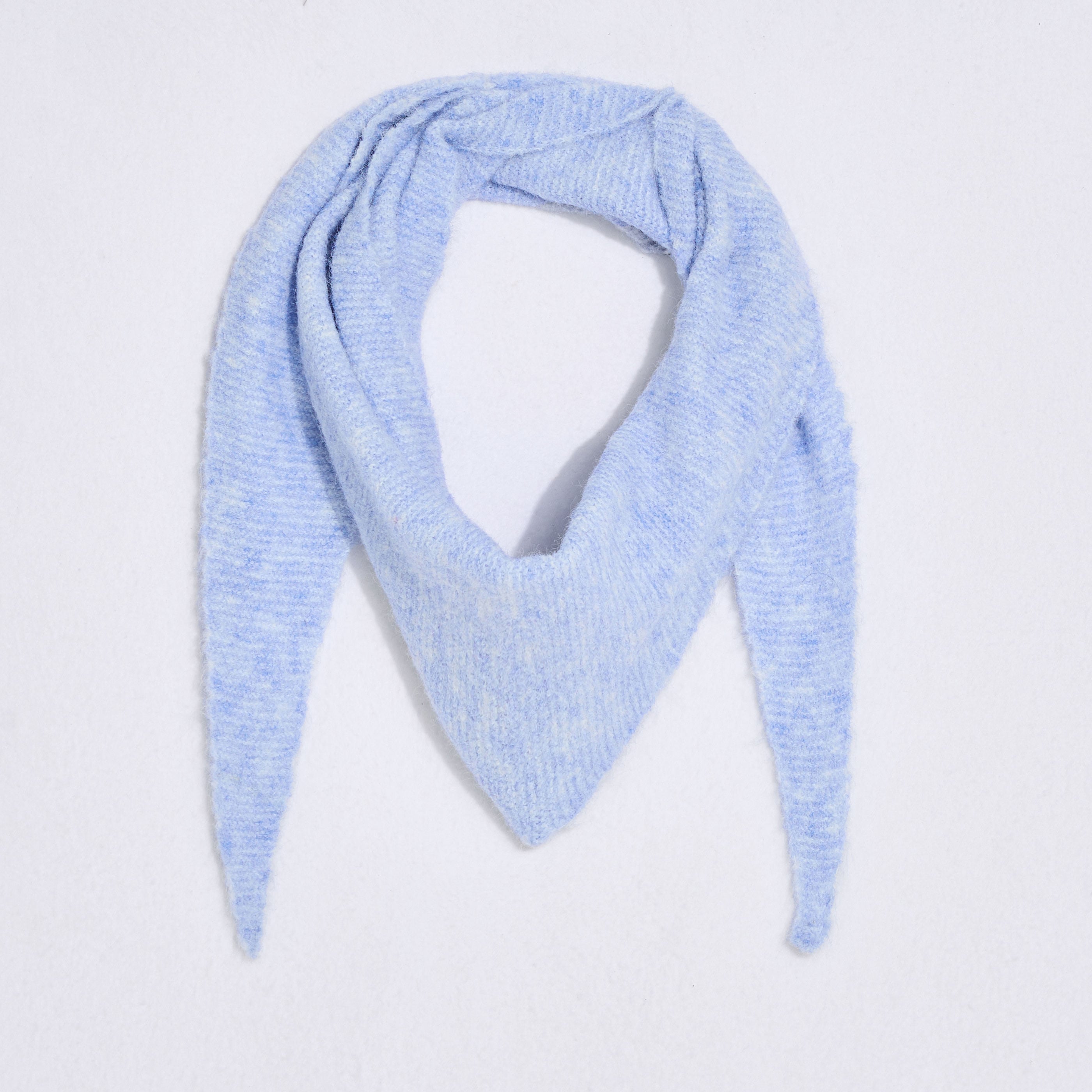 Echarpe forme triangle en maille femme