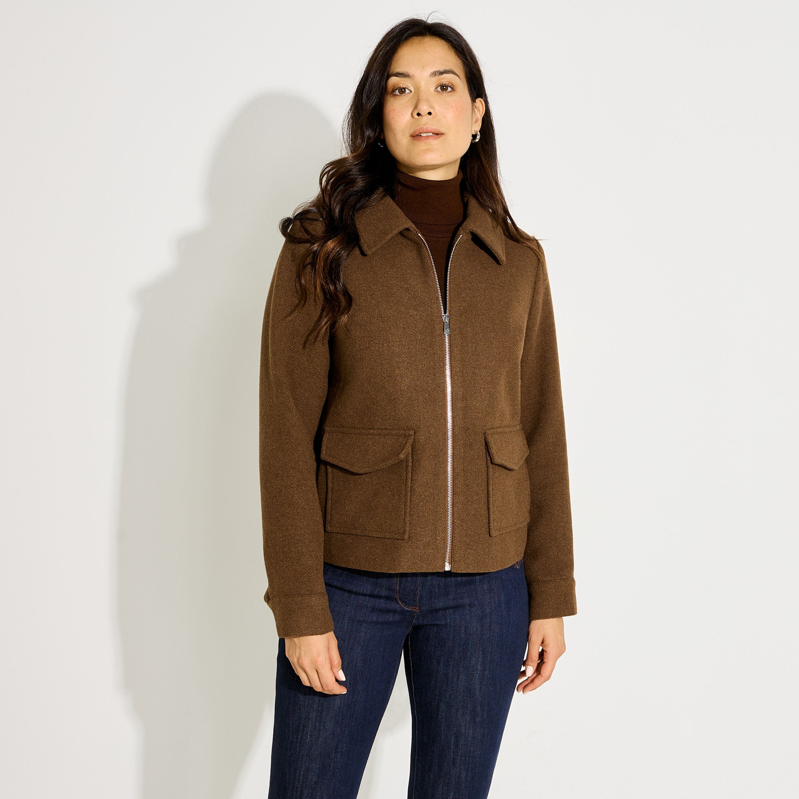 Manteau court zipp&eacute; femme
