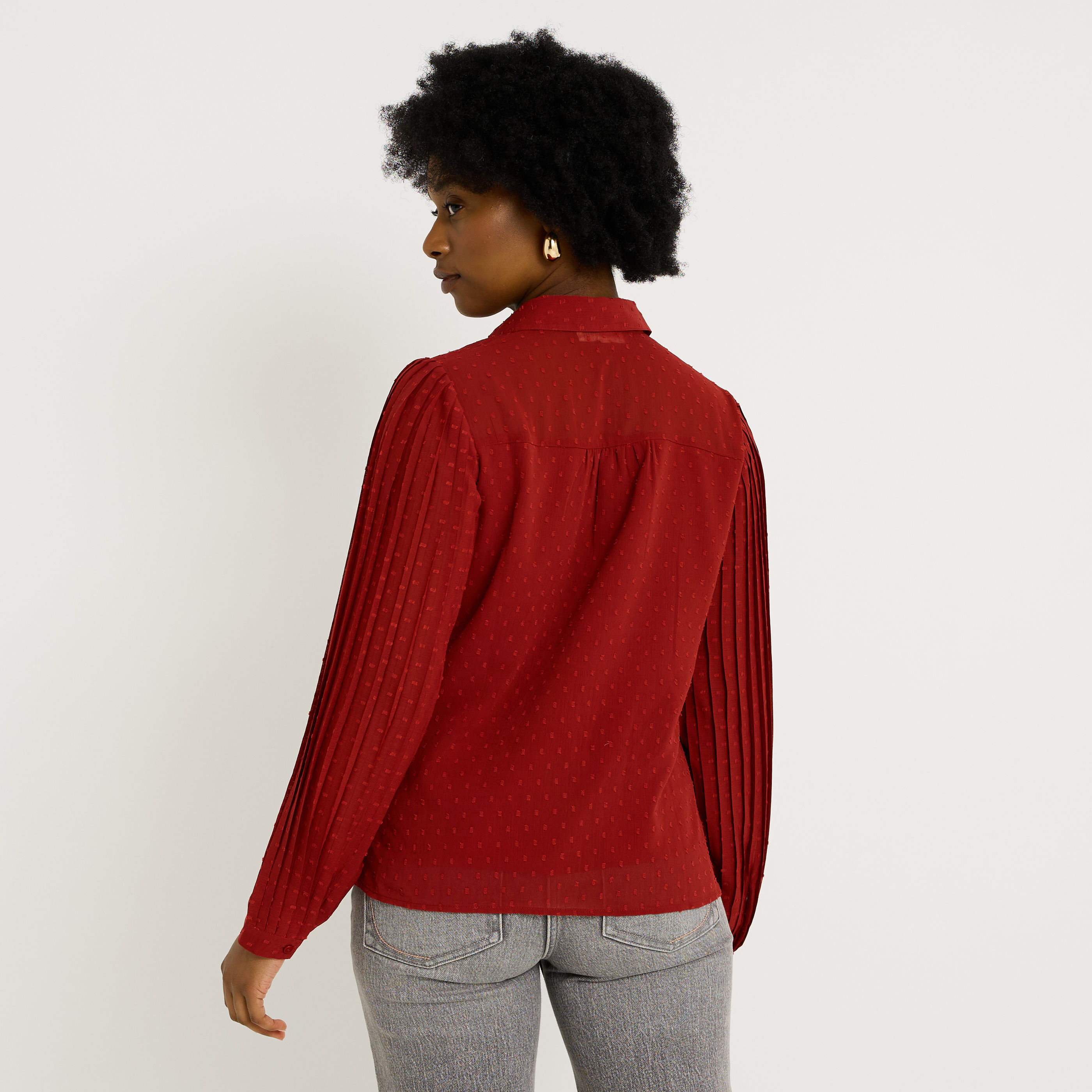 Chemise plumetis manches pliss&eacute;es femme