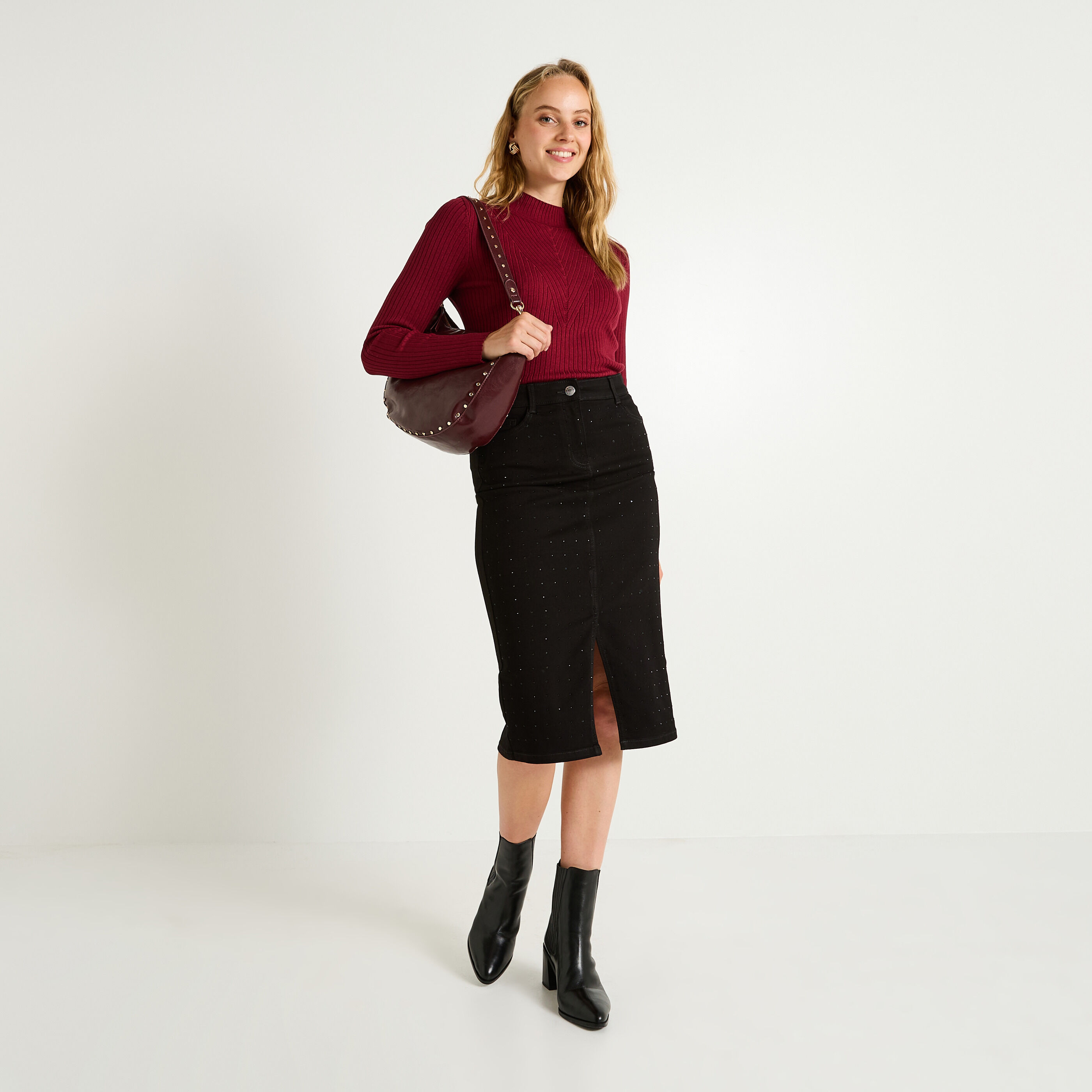 Jupe mi-longue en denim et strass