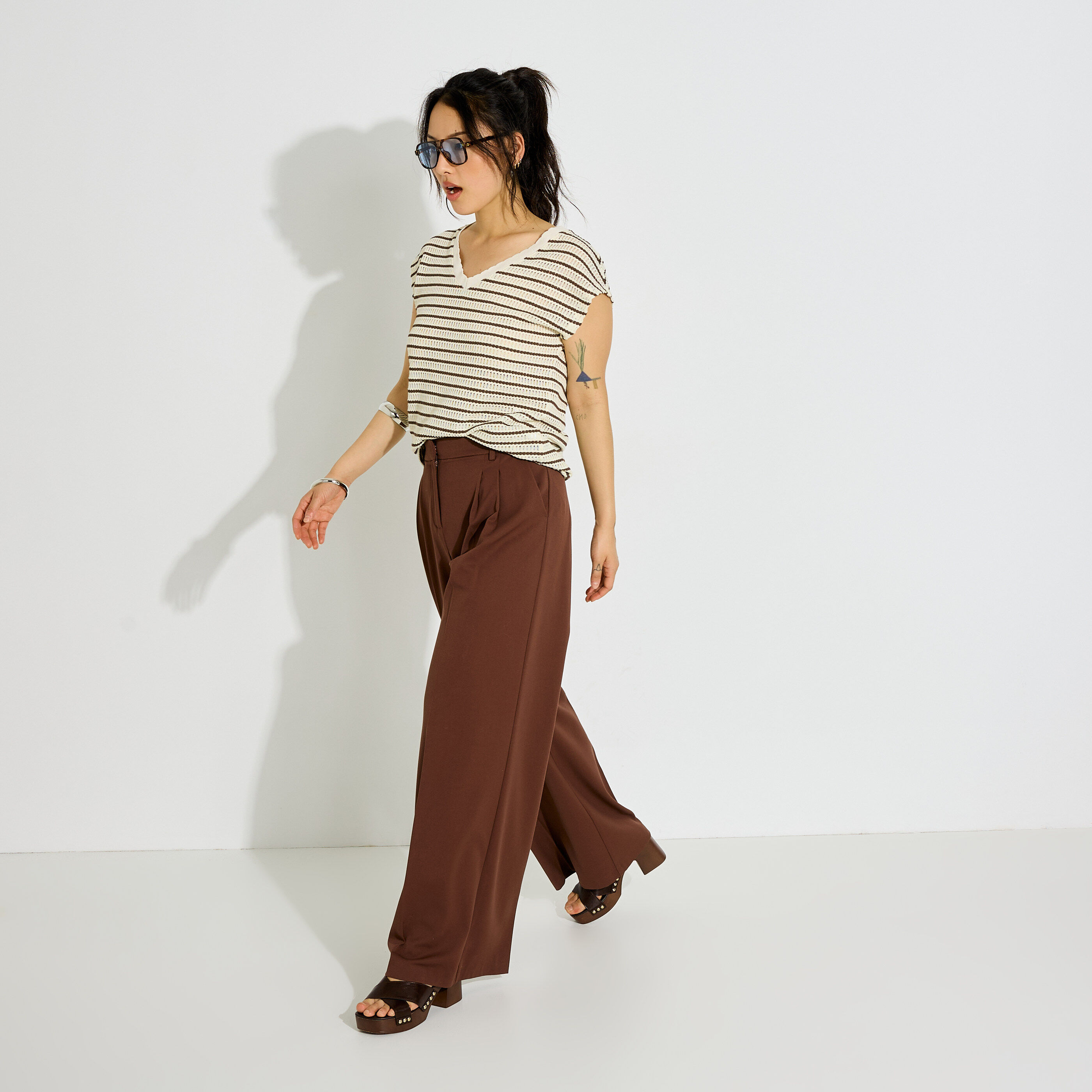 T-shirt ray&eacute; en maille femme