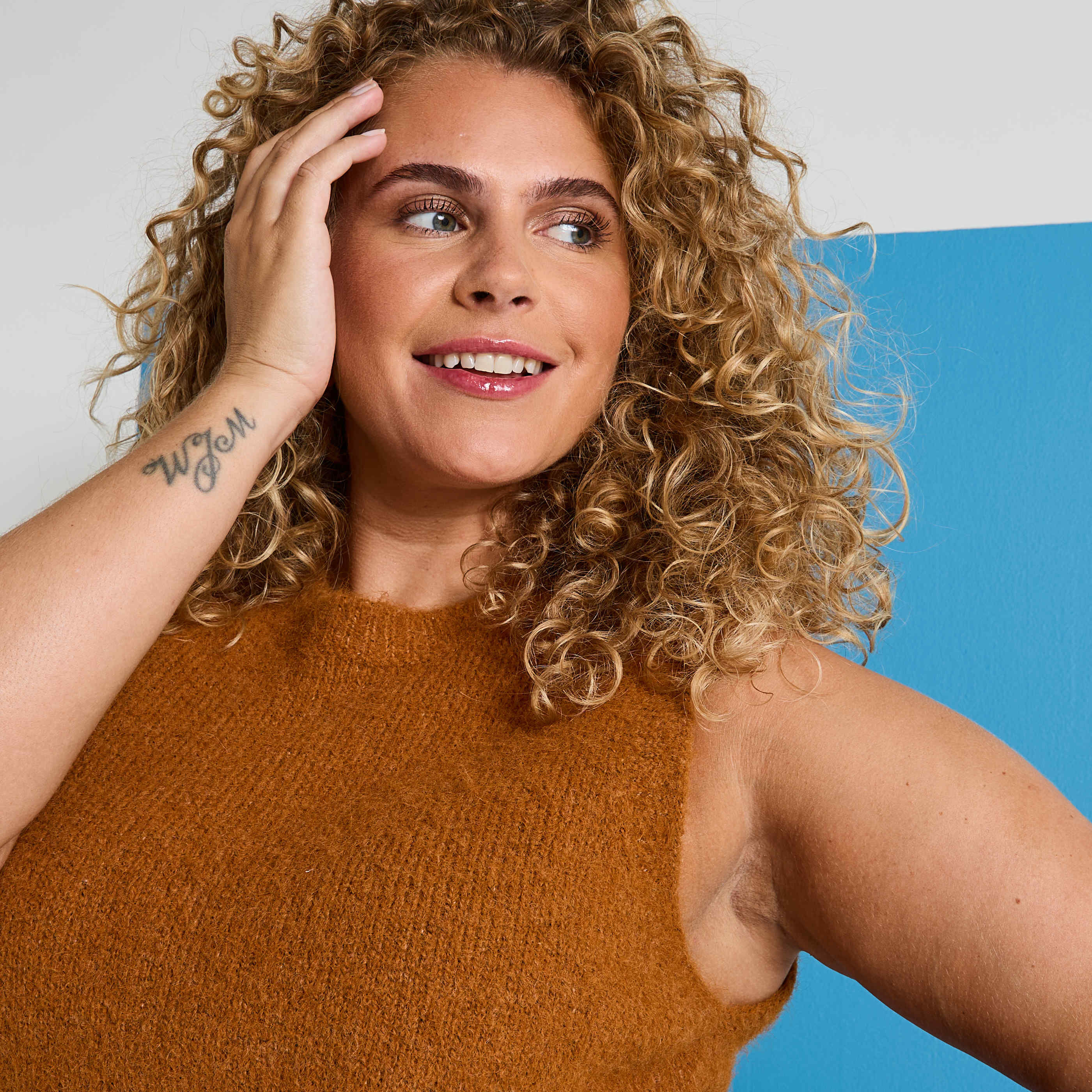 Pull col rond sans manches femme