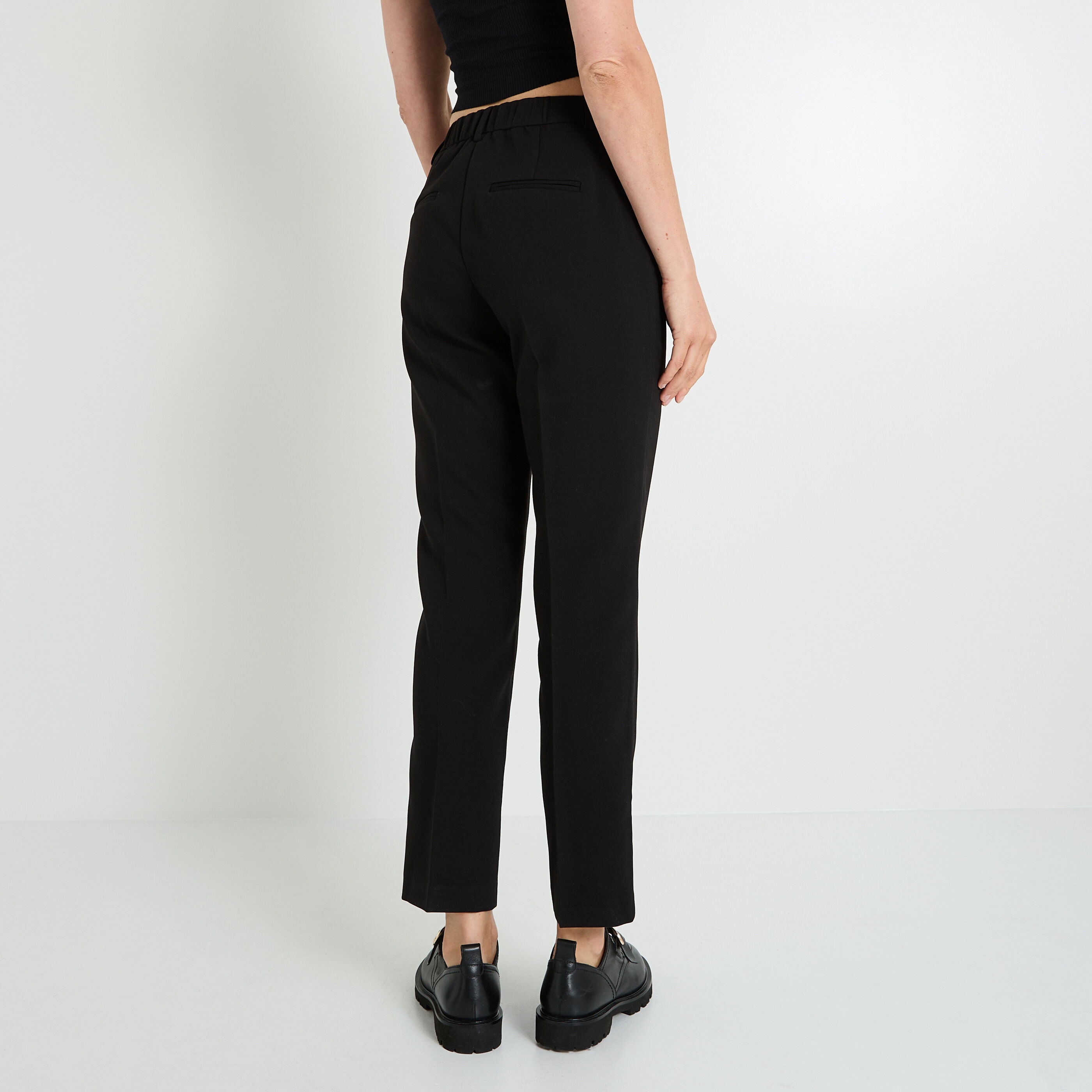 Pantalon cigarette femme