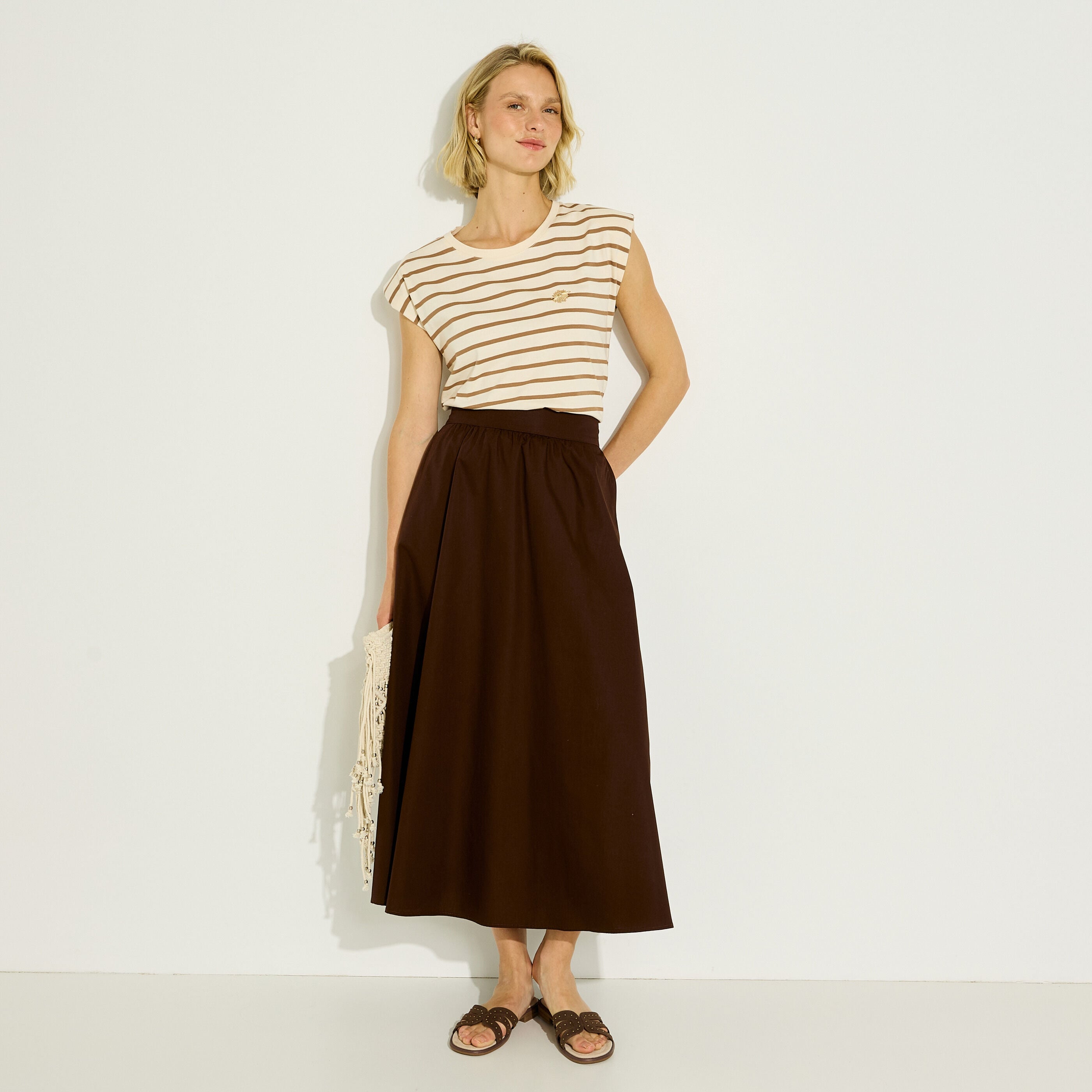 T-shirt ray&eacute; d&eacute;tail bijou femme